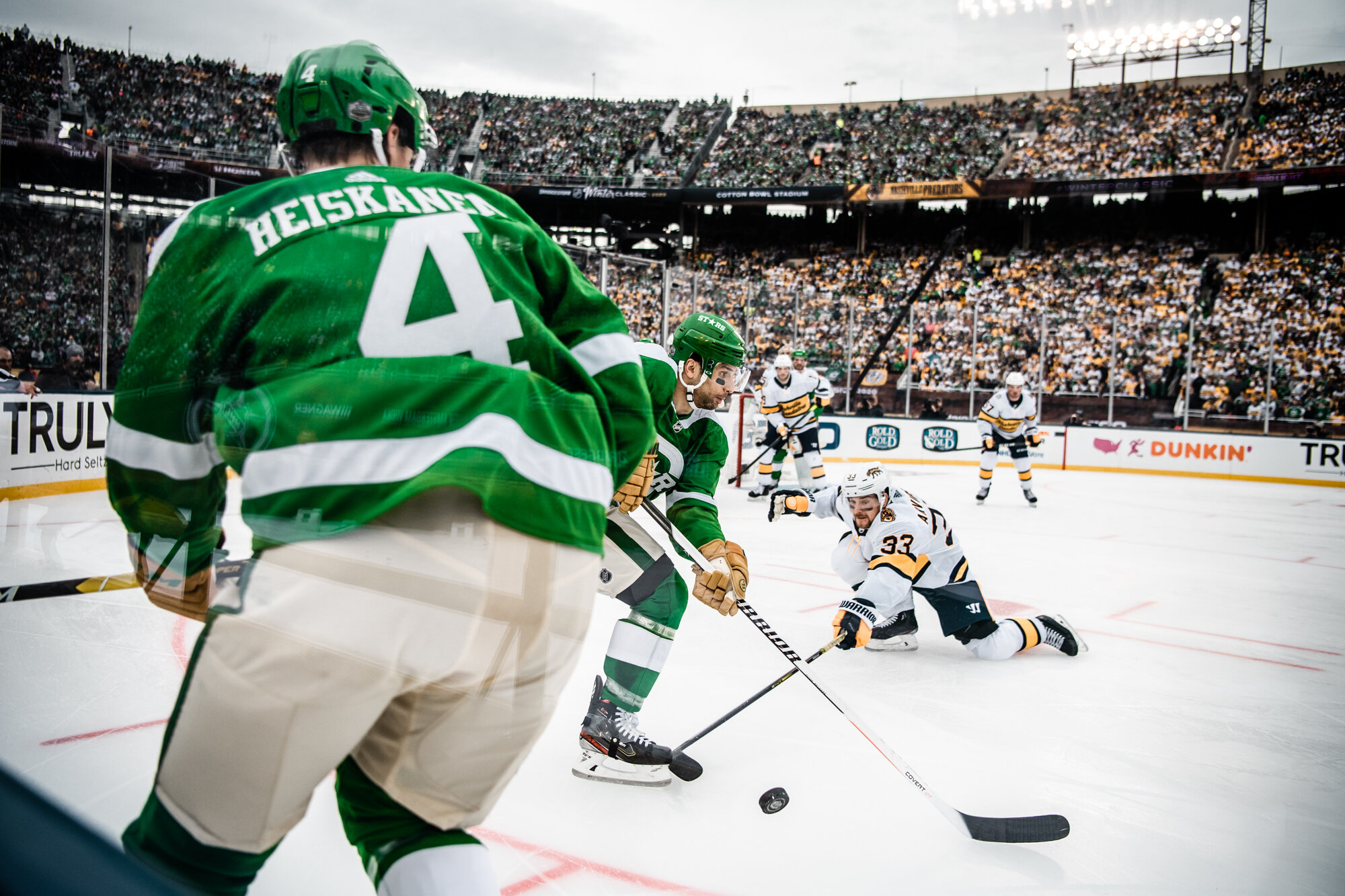 WINTERCLASSIC_STARSvsPREDATORS_010120-COGLIANO-249.jpg