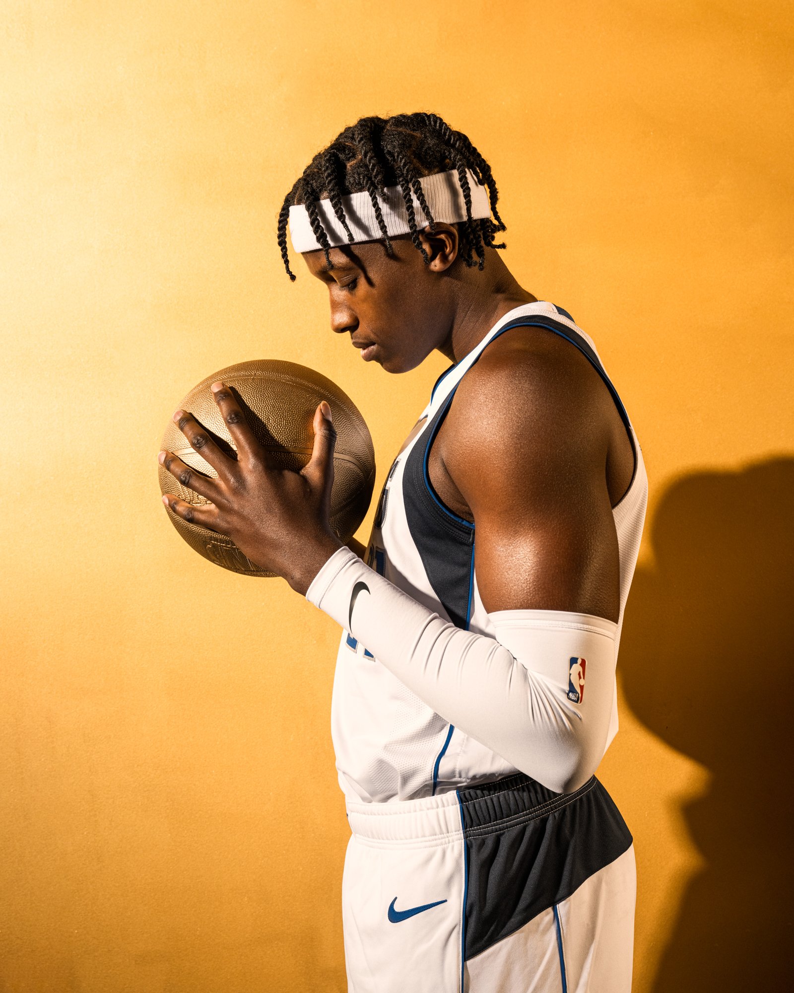 2022-2023_MAVS_MEDIADAY_NTILIKINA-0029.jpg