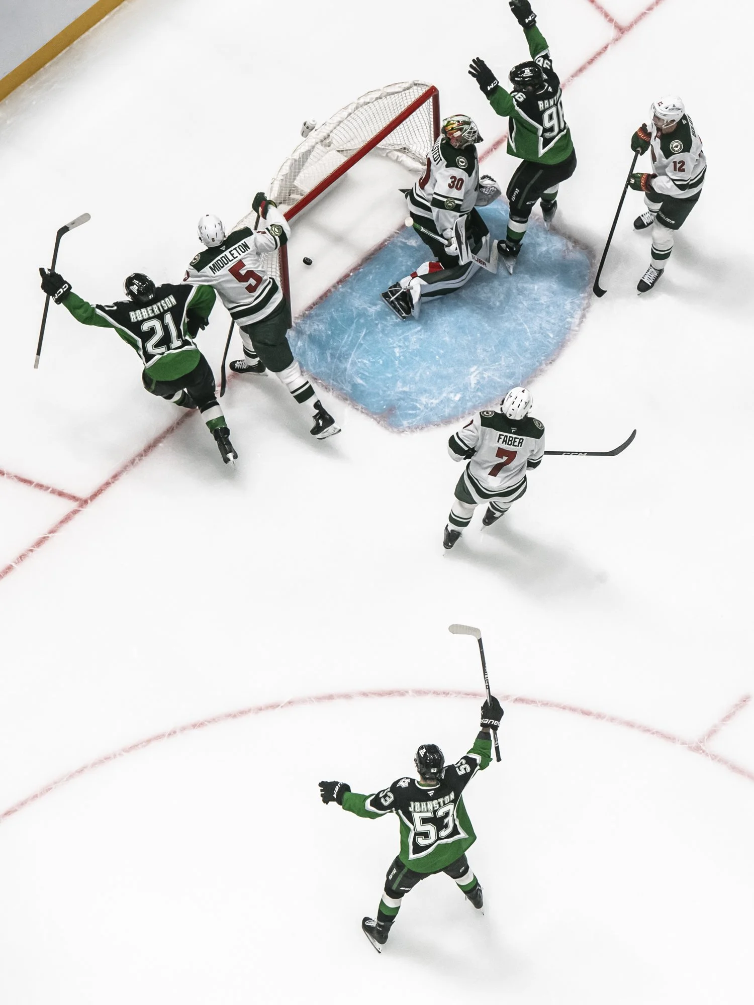 04182026_STARS_WILD_RD1_GM1_ROBERTSON-0092.jpg