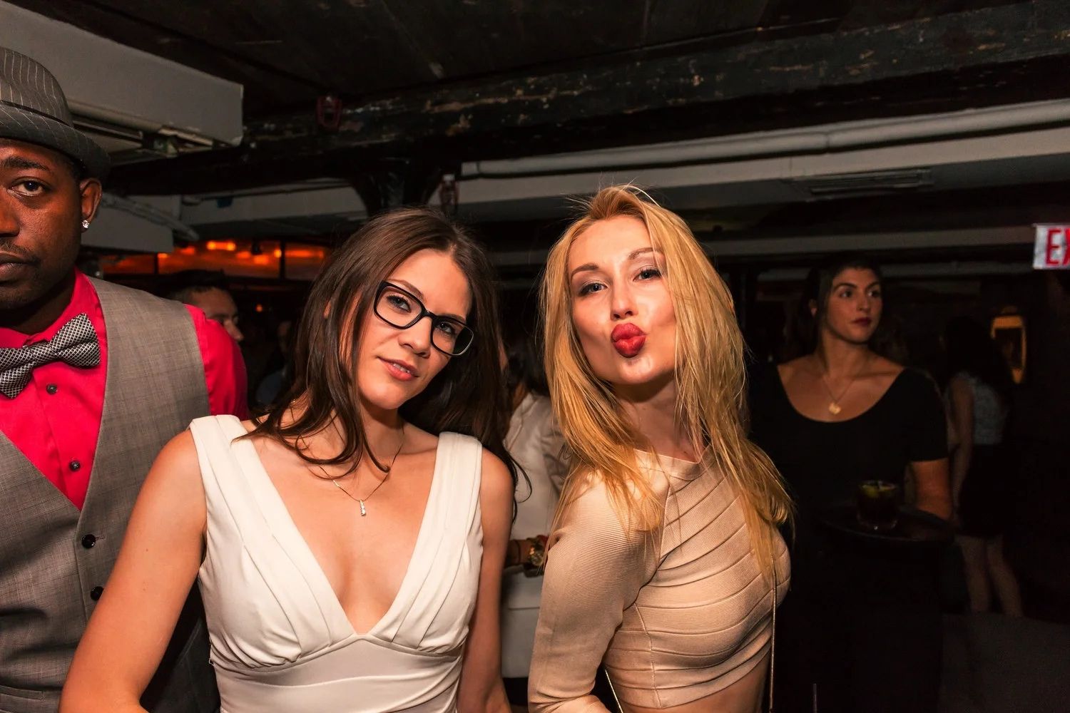 PARTY ALL NIGHT LONG