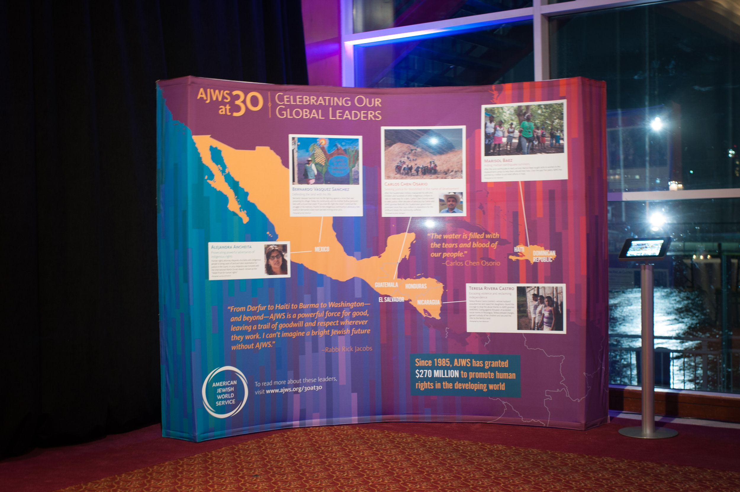 30th Anniversary Gala, pop-up map
