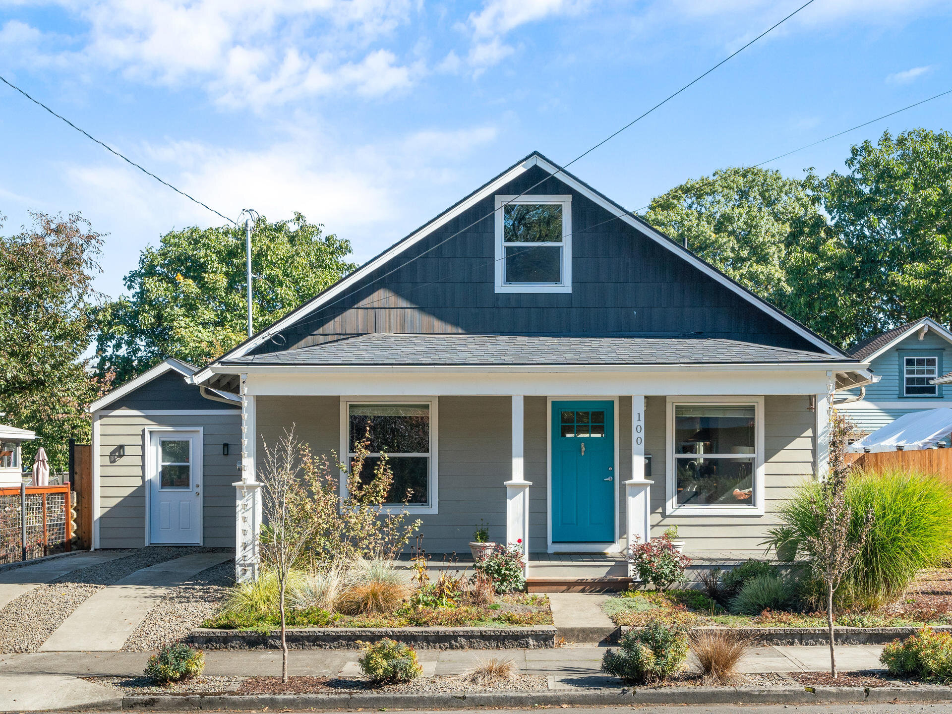 100 SE 79th Ave Portland OR-002-001-Front of Home-MLS_Size.jpg