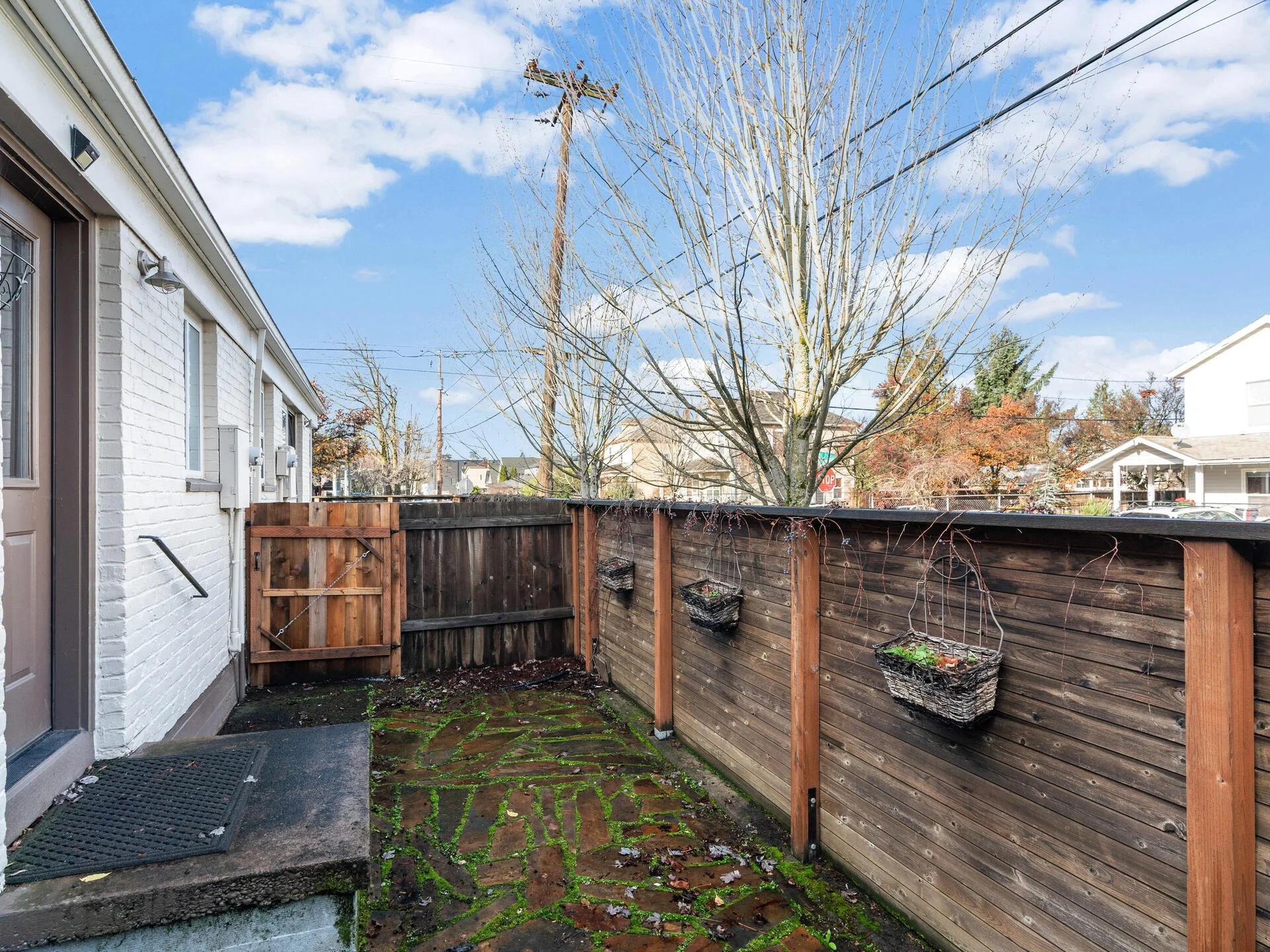 5530 NE 7th Ave Unit 2 Portland OR 97211 USA-026-021-Back Yard-MLS_Size.jpg