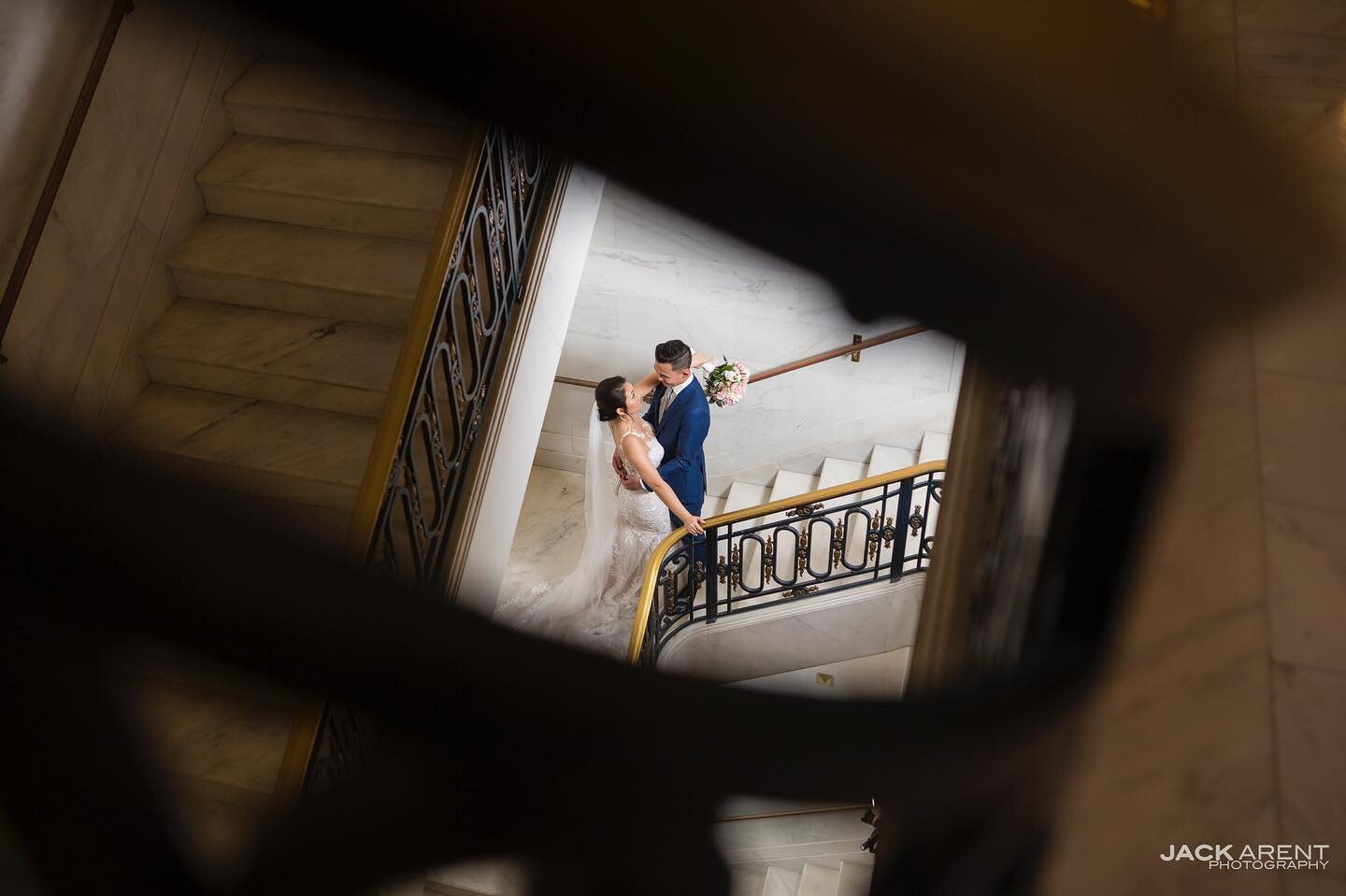 Jean &amp; Oliver at #sfcityhall #sanfrancisco #sanfranciscocityhallwedding .
.
.
.
#nba #warriors #wedding #photographer #sanfrancisco #california #bayarea #bayareaweddingphotographer #weddingphotography #weddingphotographer #dreamwedding #weddingin