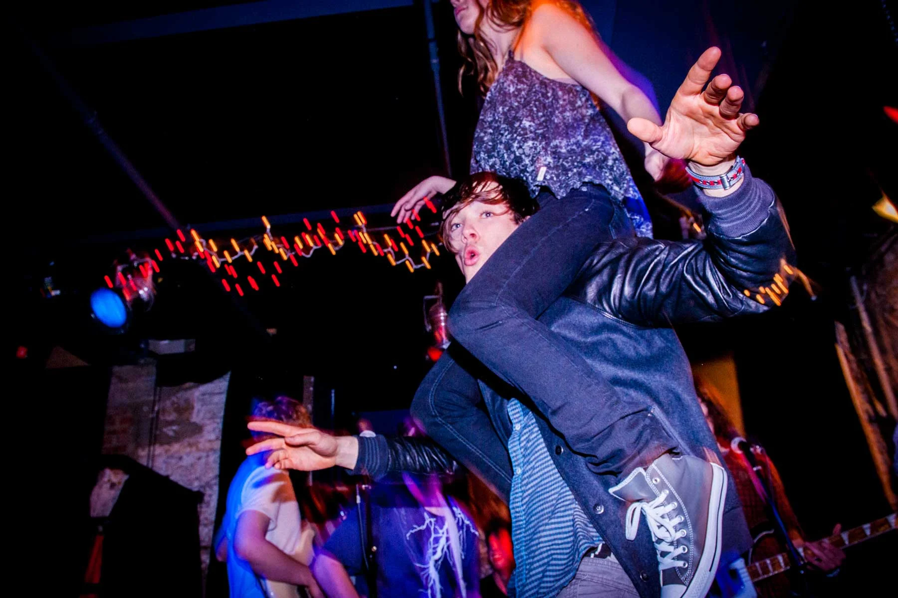 ConverseParty1200px-186.jpg