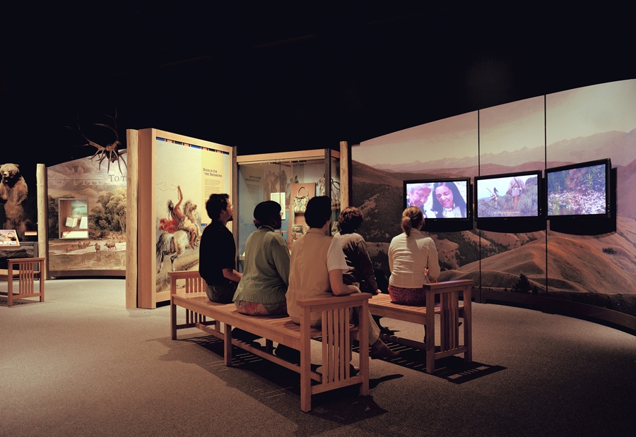MISSOURI HISTORICAL SOCIETY, CROSSING THE DIVIDE