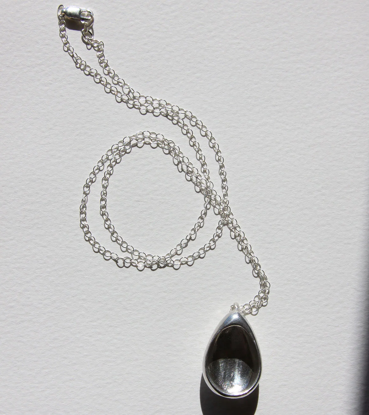 fw18-egghollowsnecklace-light.jpg