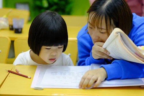 The Best Ways to Encourage Your Child to Read