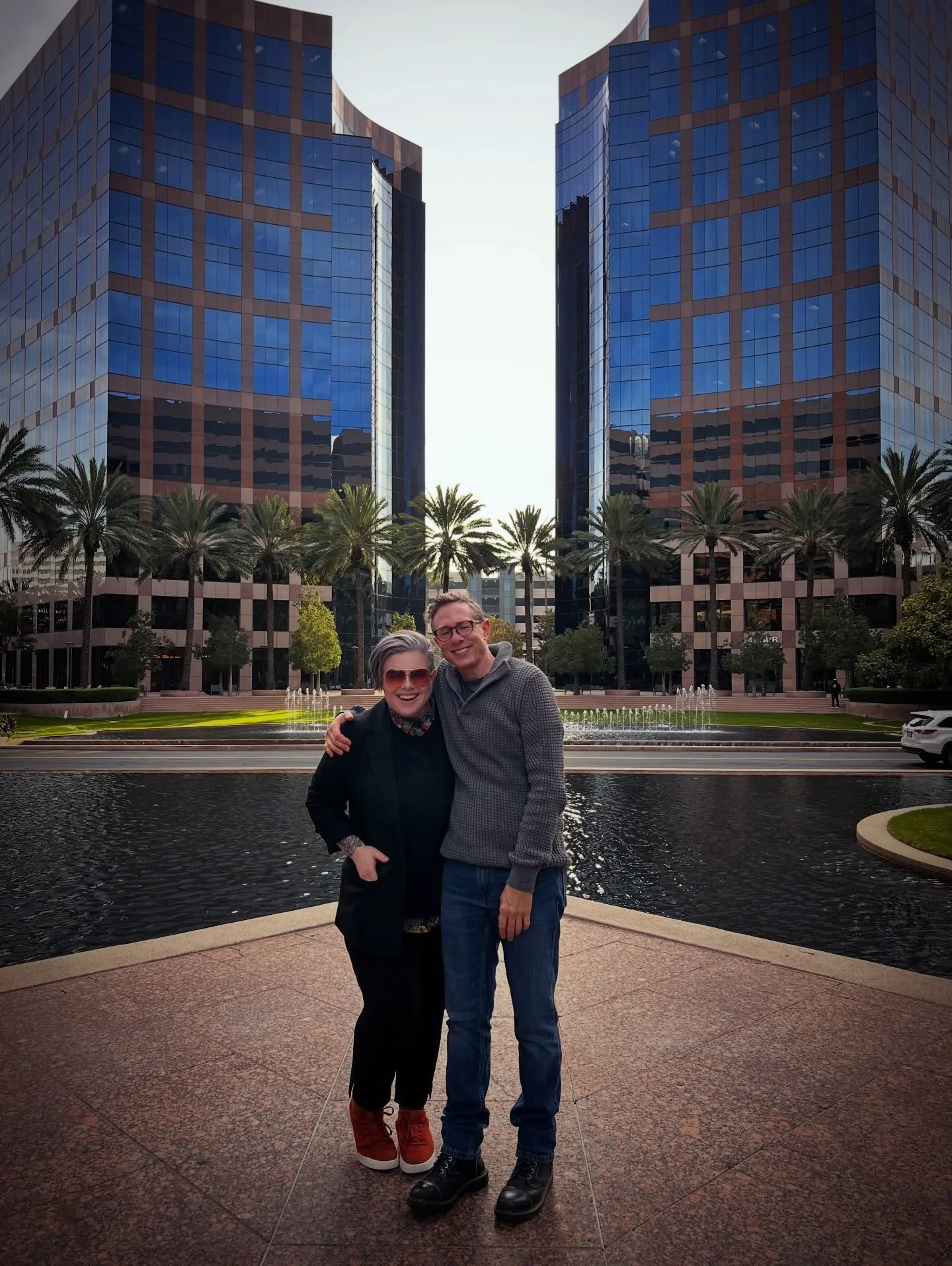 I got to show M my childhood home today. Tonight I get to show them a beach I grew up on. I like being home. 🏝️