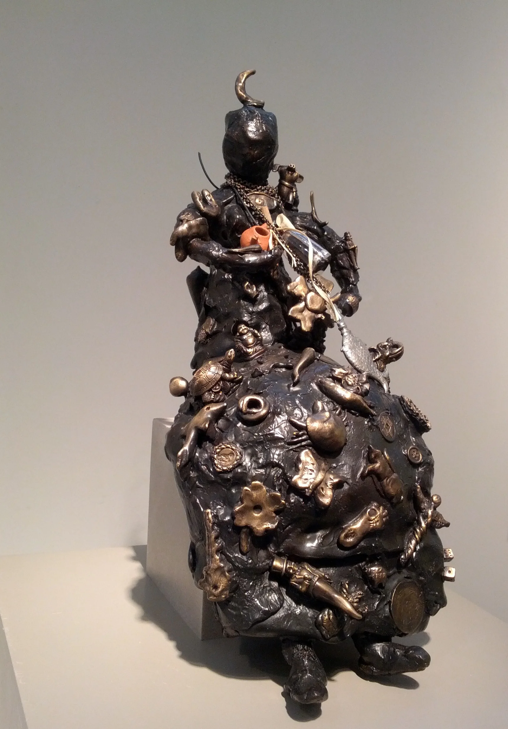 Claudia DeMonte, "Buona Fortuna," 2014 bronze, ed. of 3 18 3/4" x 11 1/2" x 8"