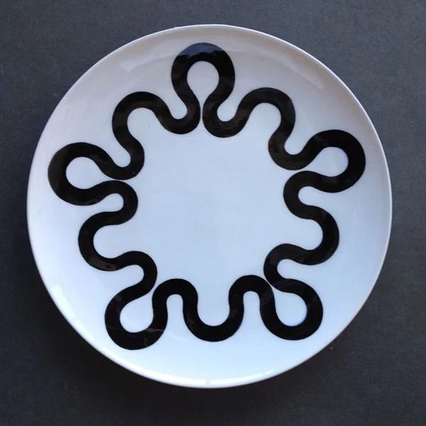 Annette Morriss, "10," 2013 ceramic 10 7/8"