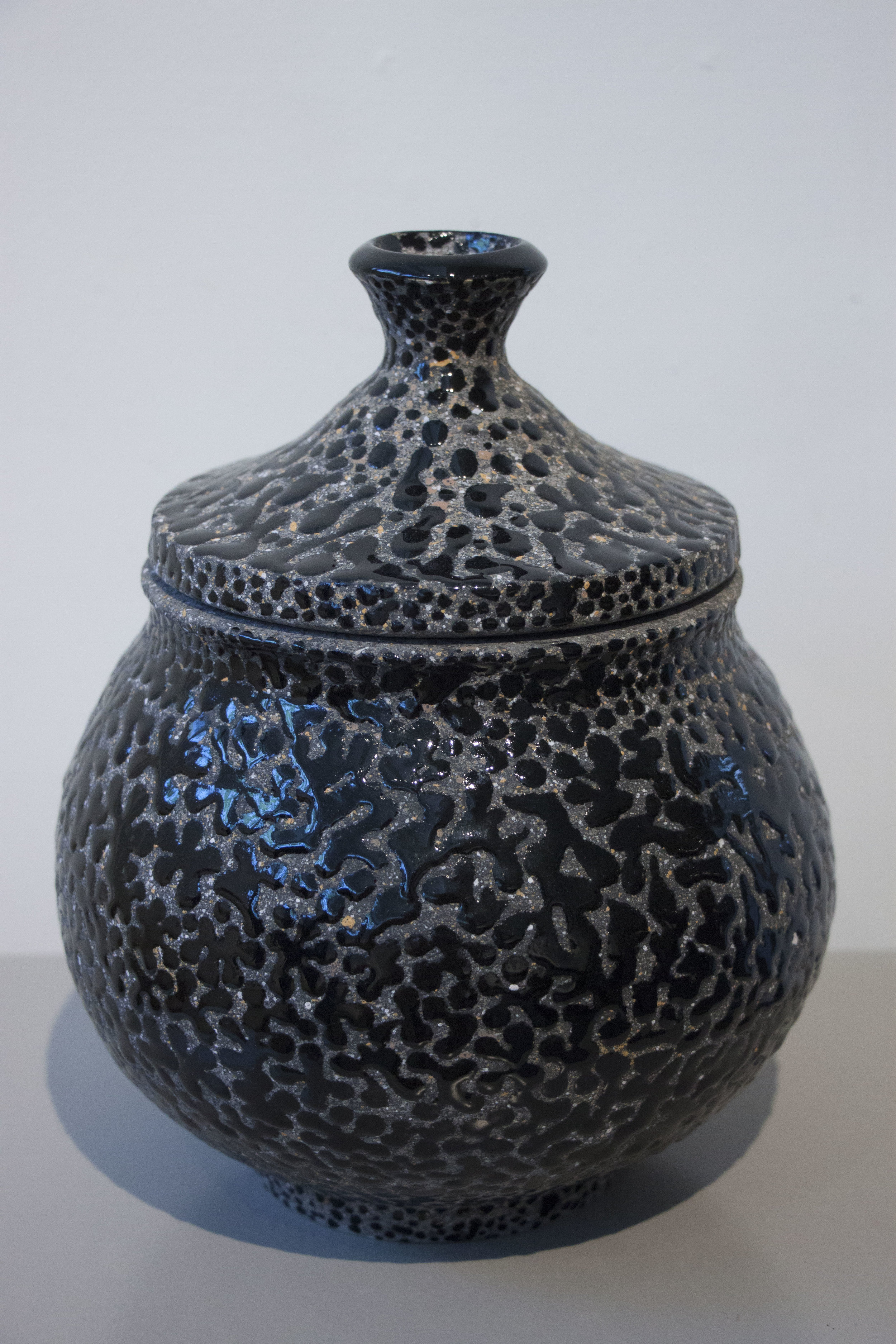 William Yonker, “Lidded Jar #122,” 2017, earthenware, 9 1/2” x 7”