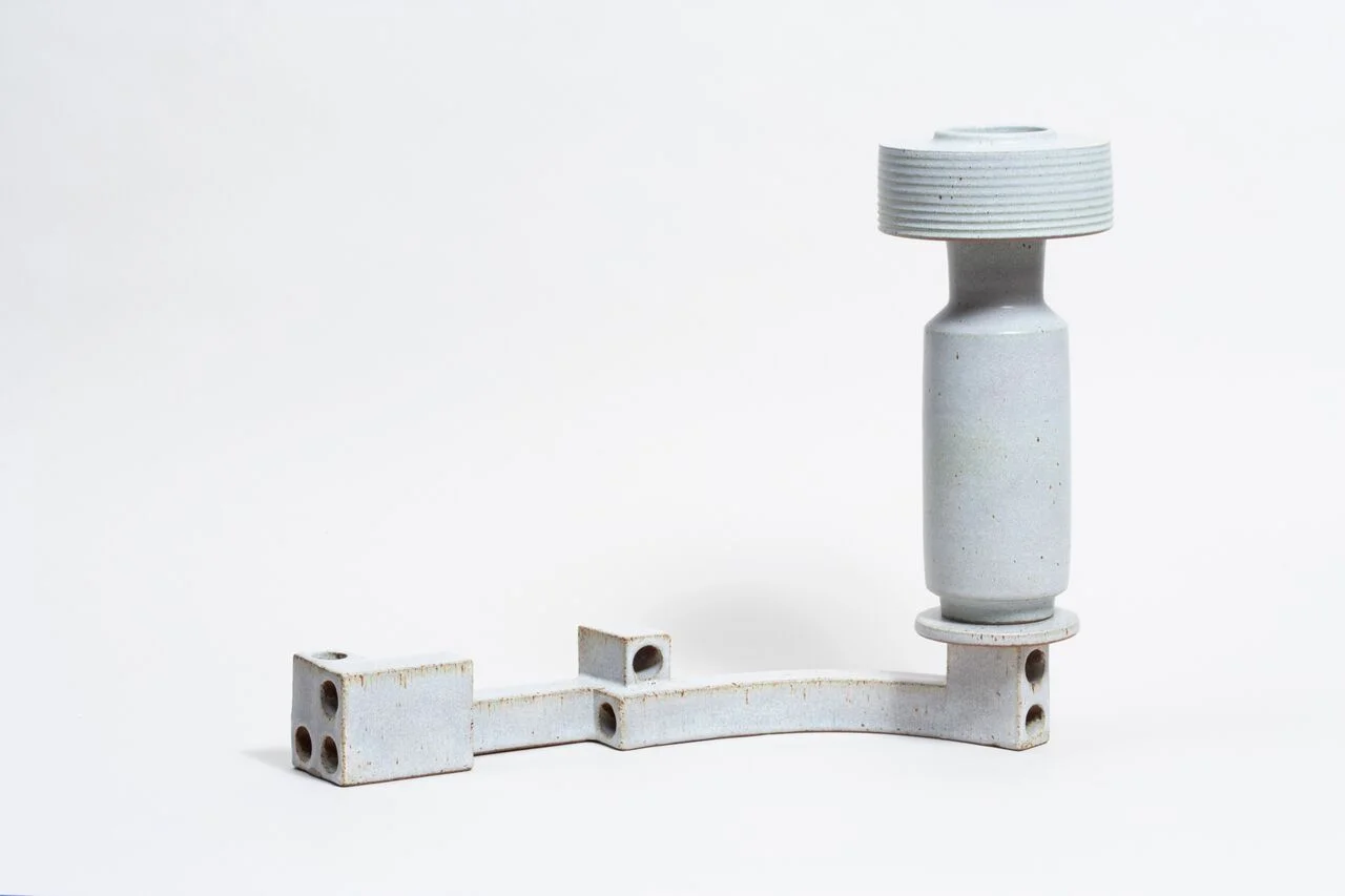 Shade Vessel (w curved extruded foot)