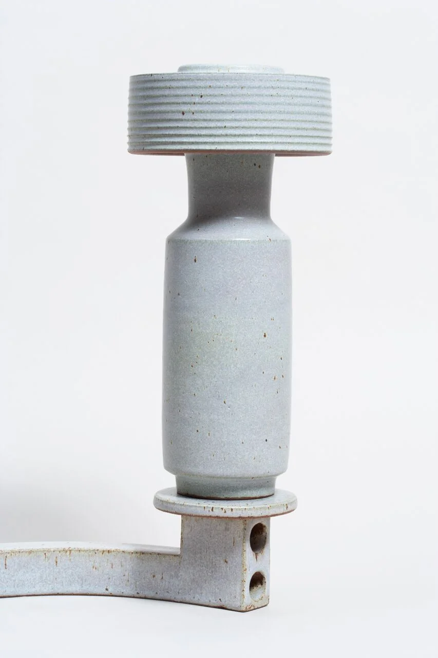 Shade Vessel (w curved extruded foot)