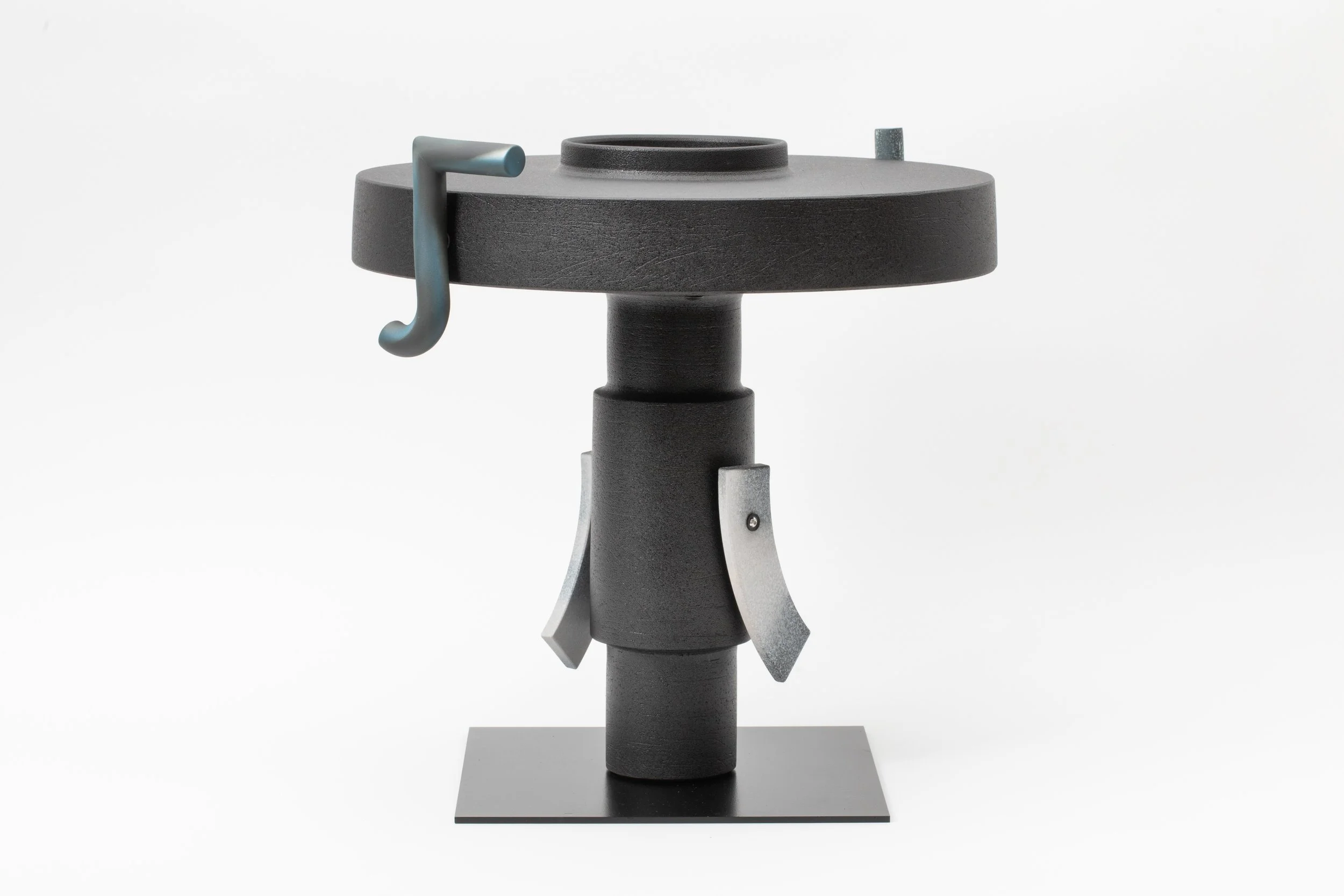 Shade Vessel with Miscellaneous Parts