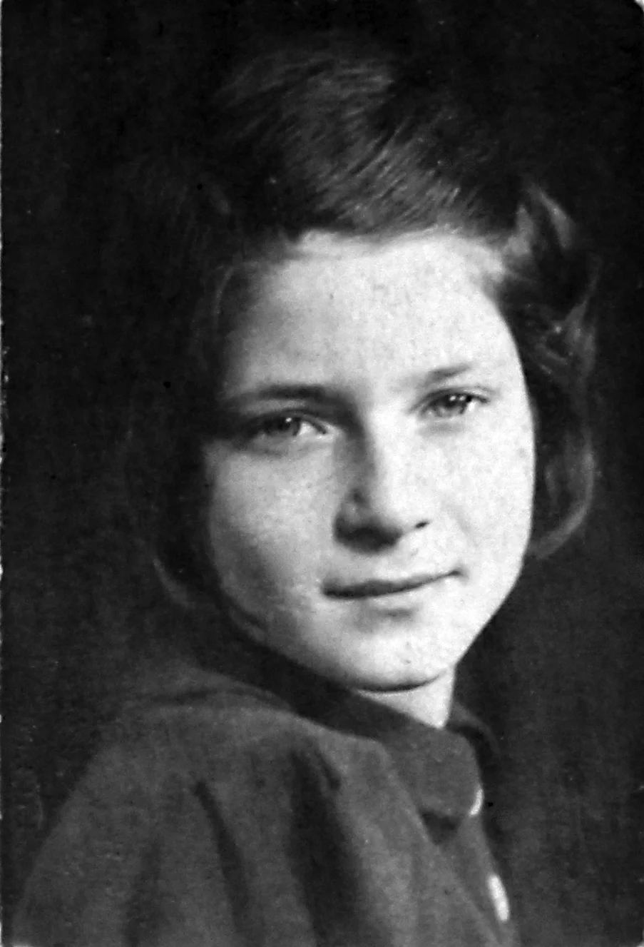 A copy of the passport photo used for my Ecuadorian passport, circa 1942