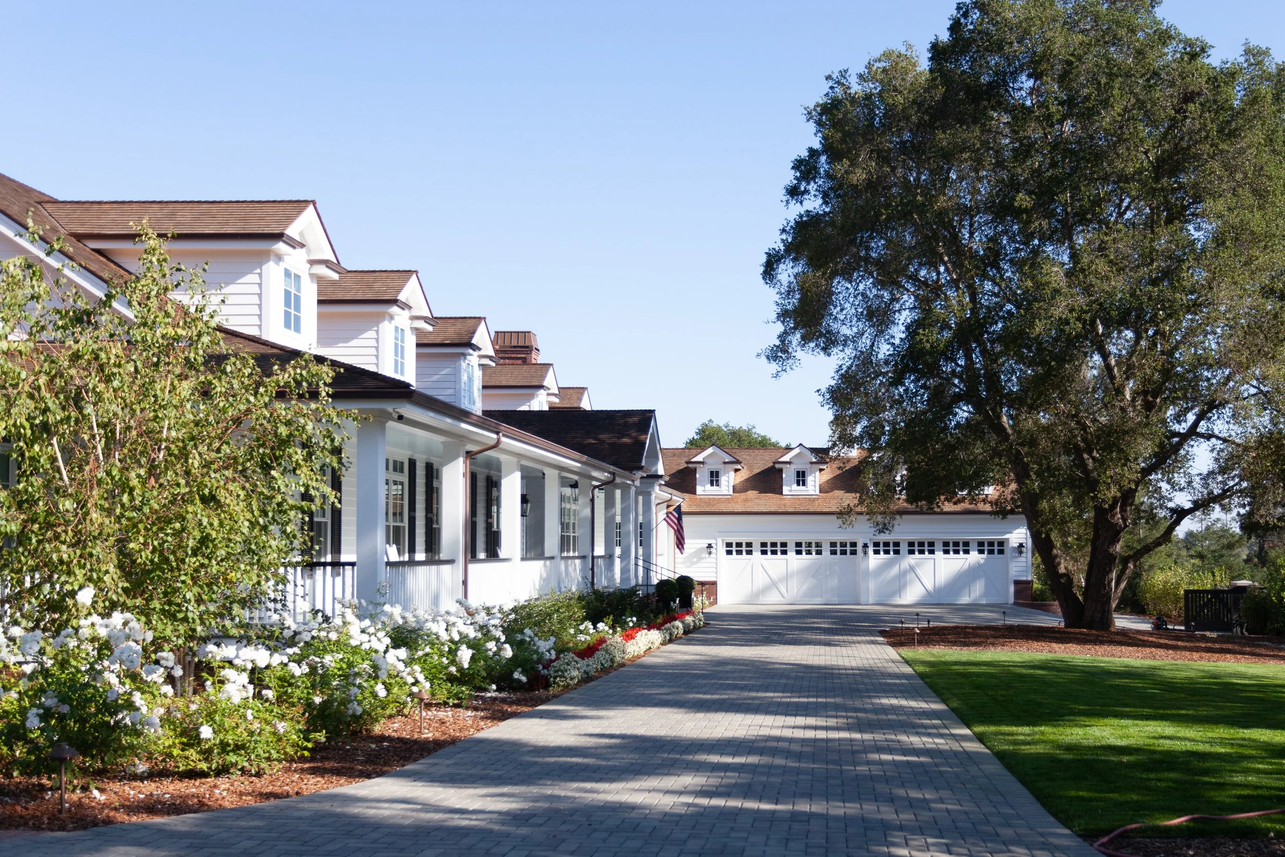 W Exterior-2.jpg