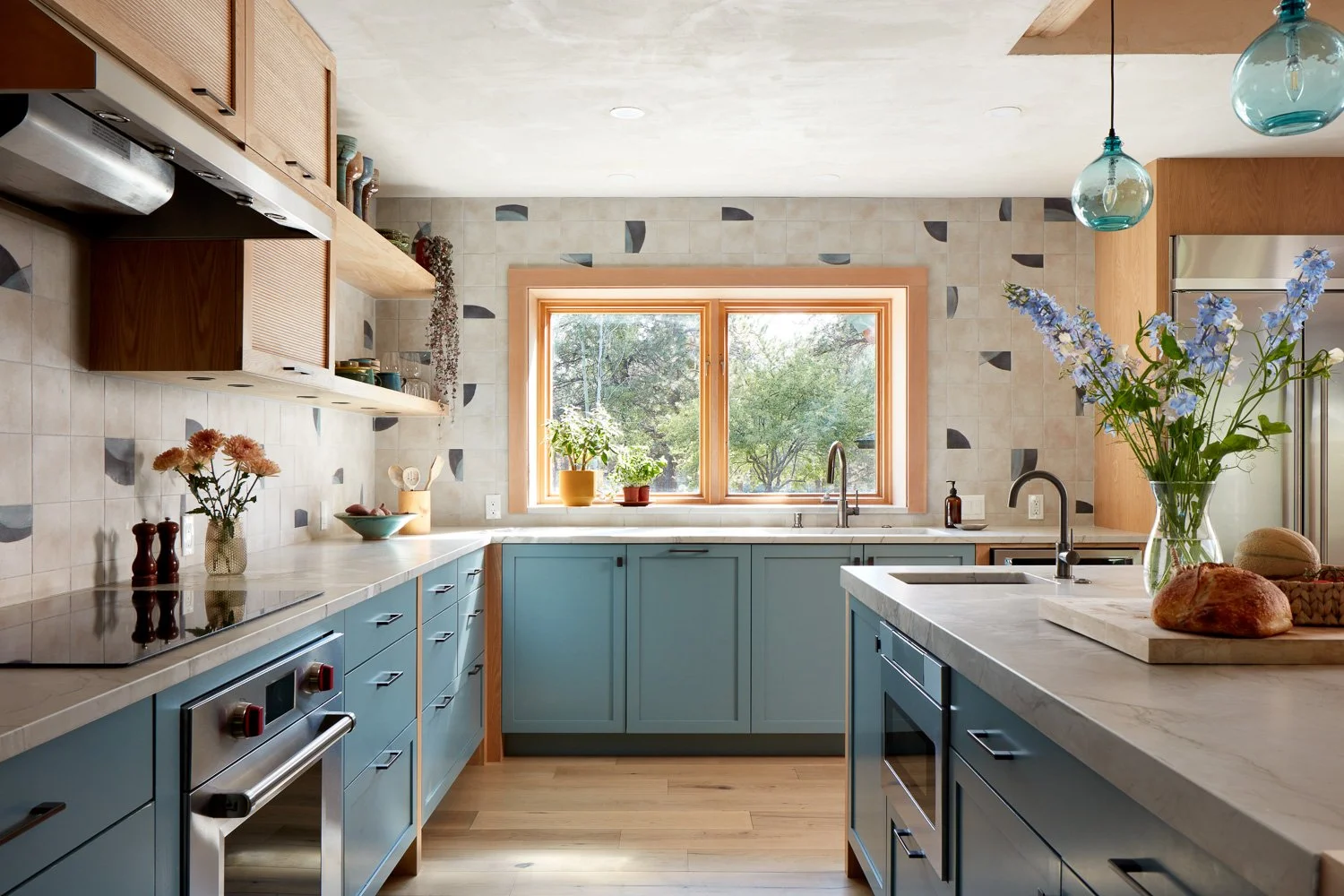 Raumfabrik Architecture_Bend_Silverado Dr_13.jpg