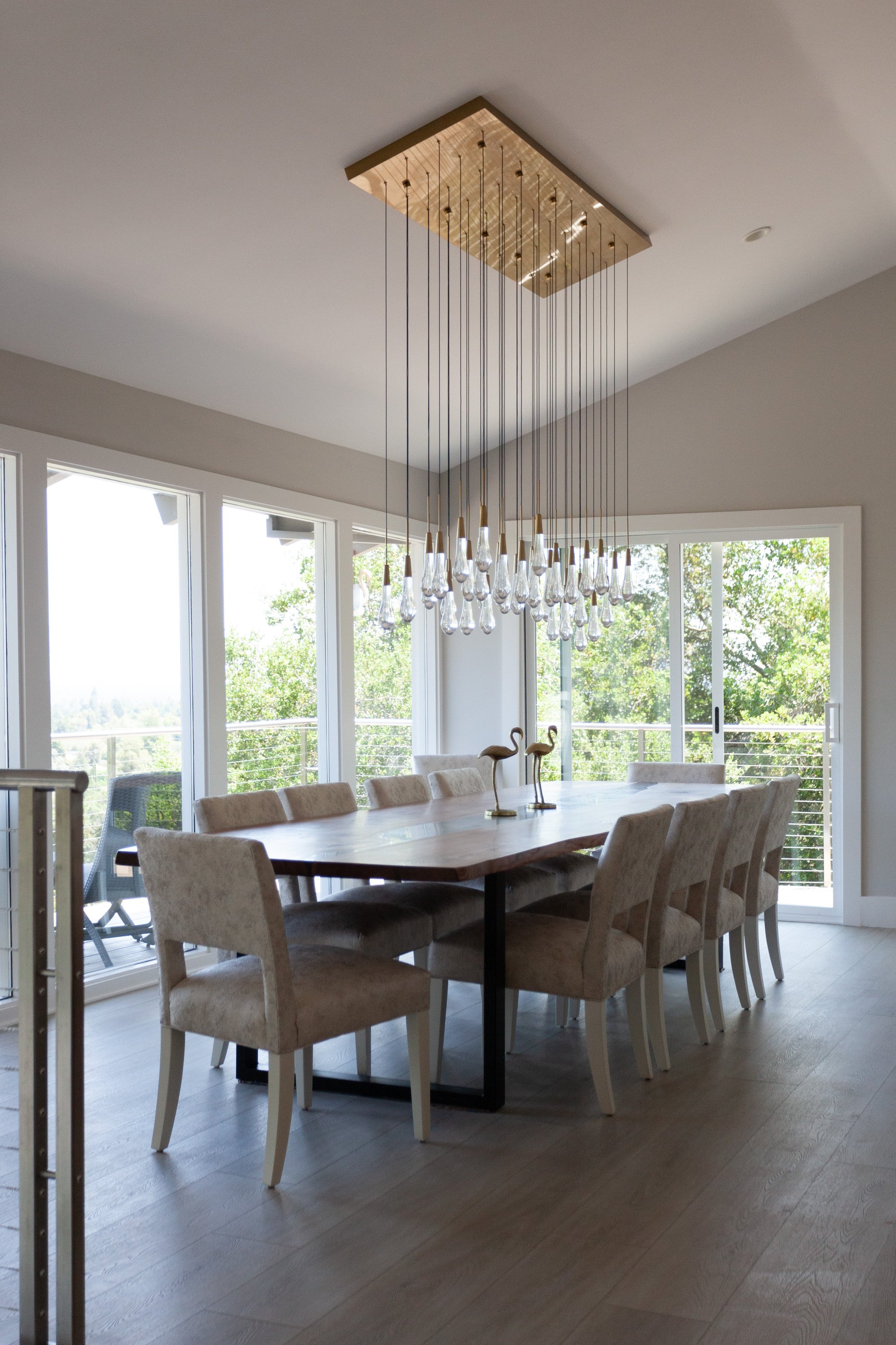 Dining-3.jpg
