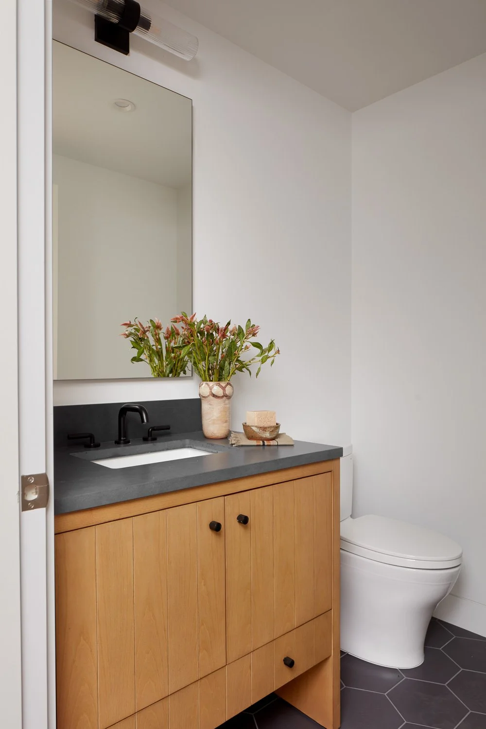 Zaharias Design_Los Altos Hills_E Sunset Dr_30.jpg