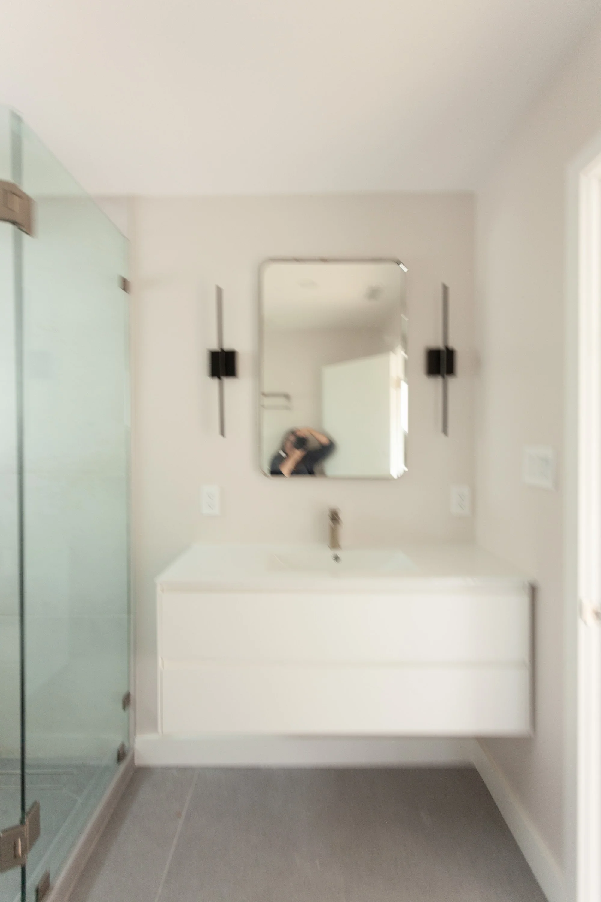 Bathroom Two-3.jpg