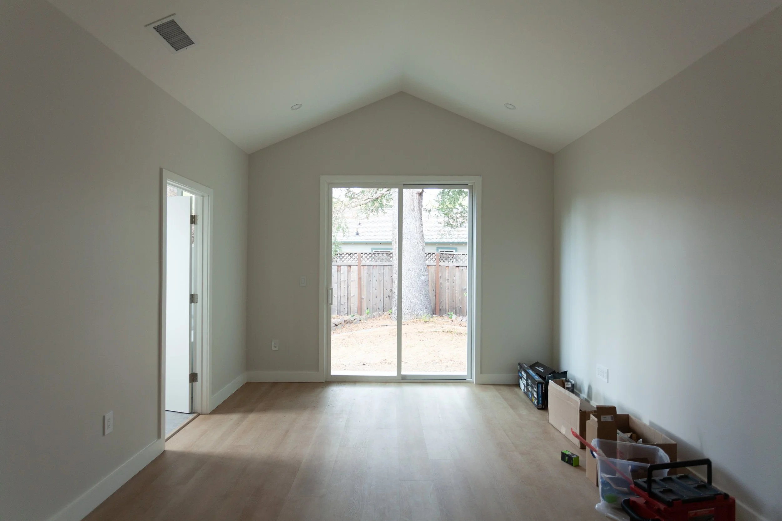 Bedroom Master-2.jpg