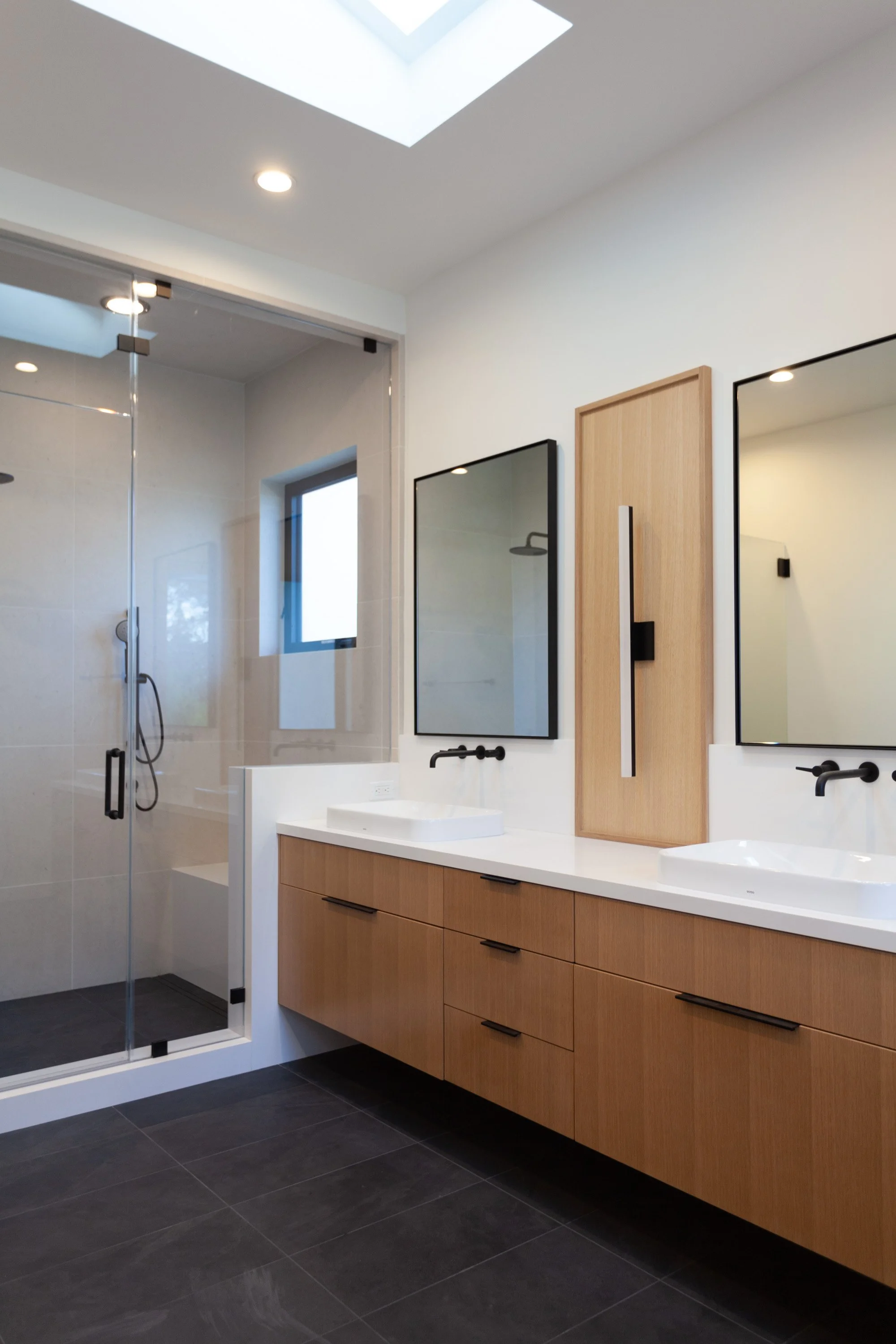 Barhroom Primary-5.jpg