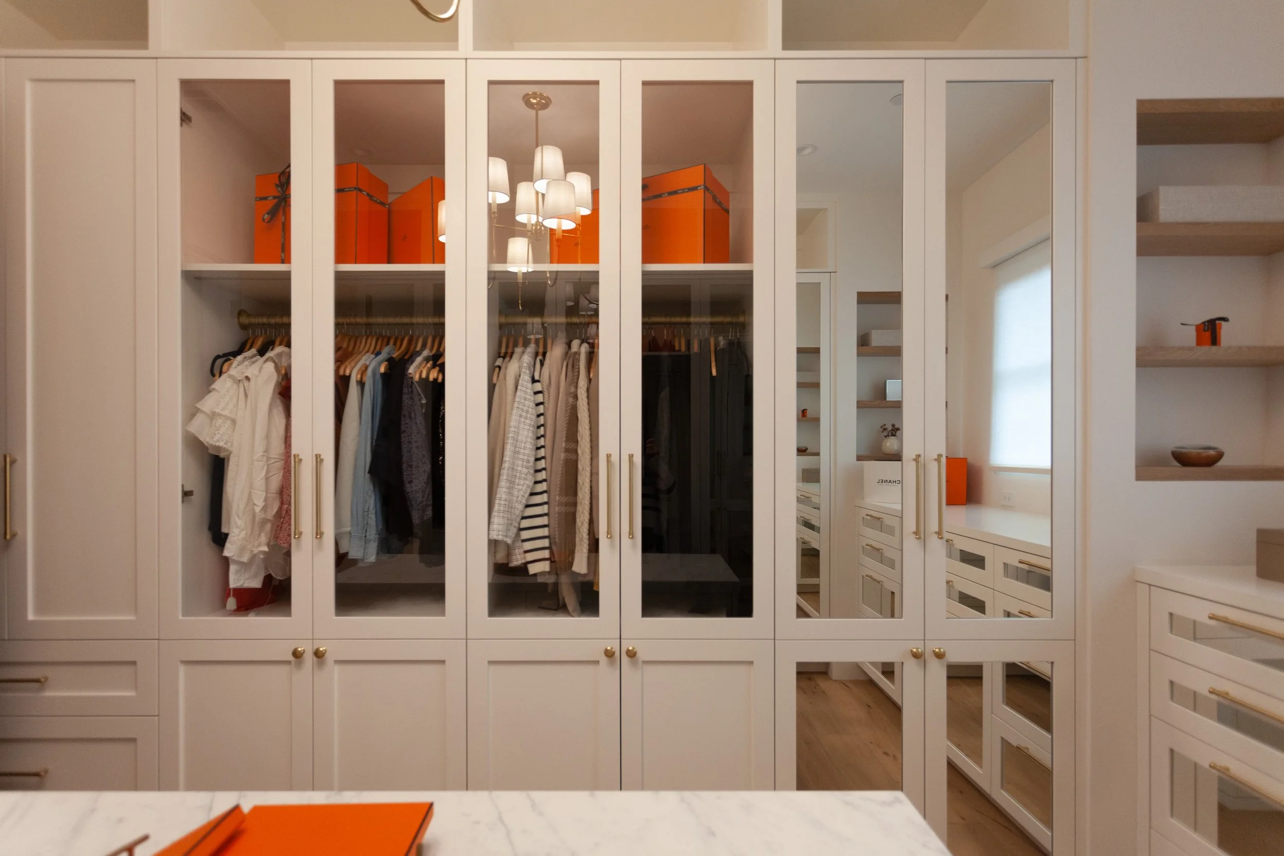 Closet Hers-7_AAA.jpg