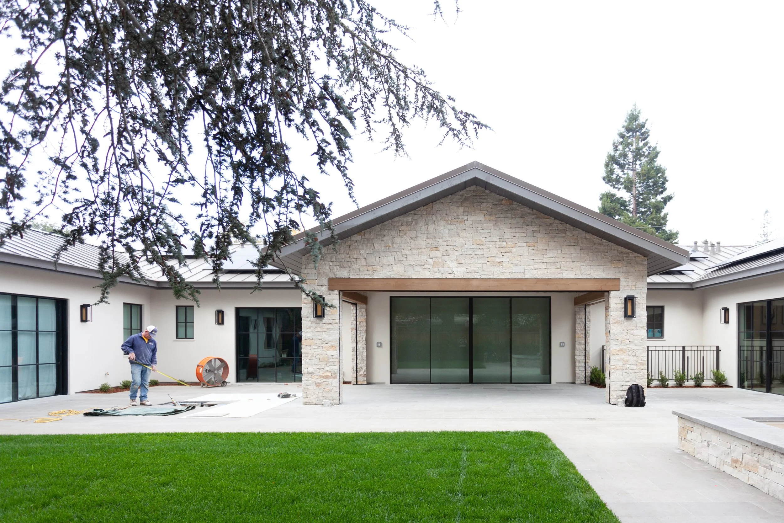 Exterior Back-5_AAA.jpg