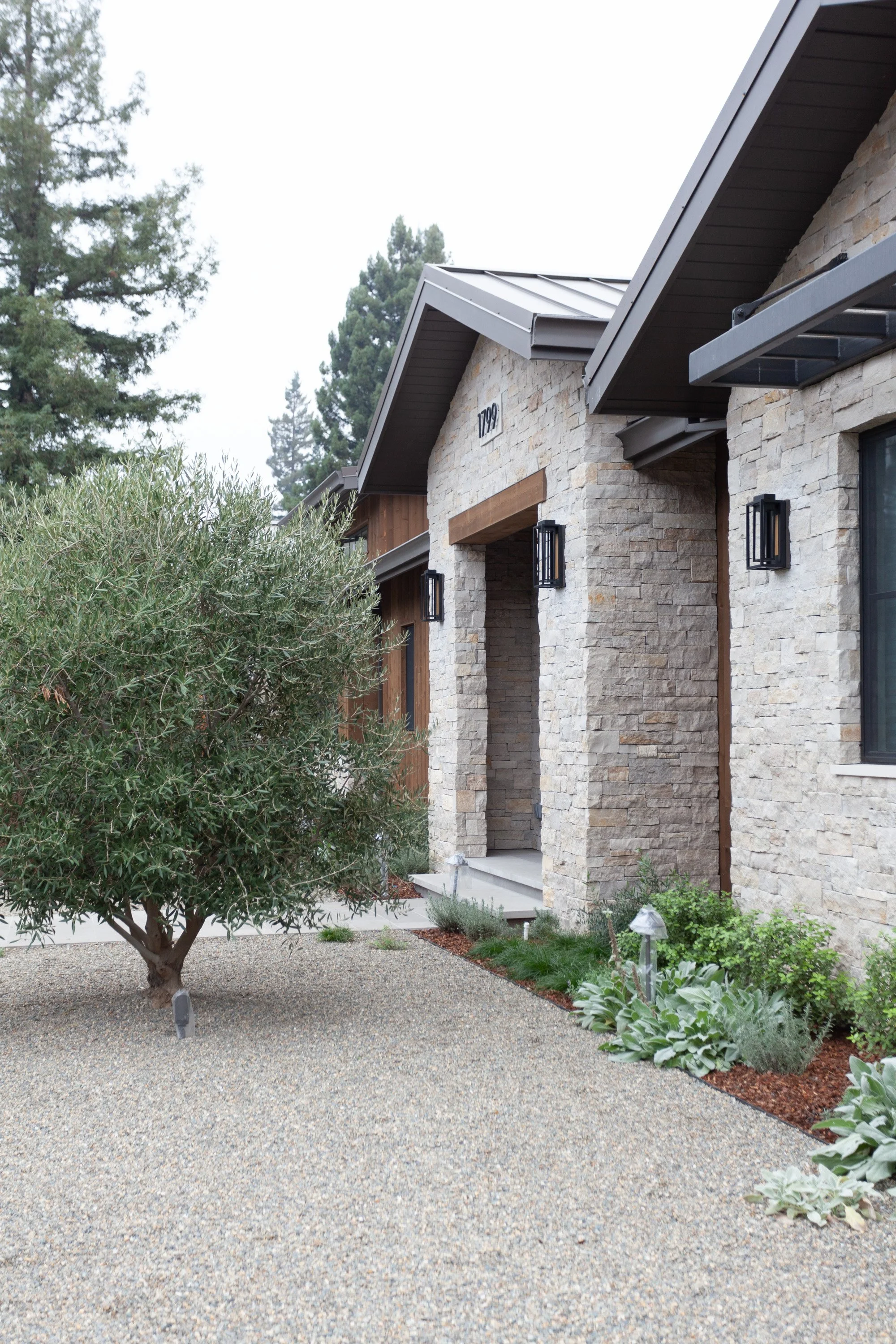 Exterior Front-17.jpg