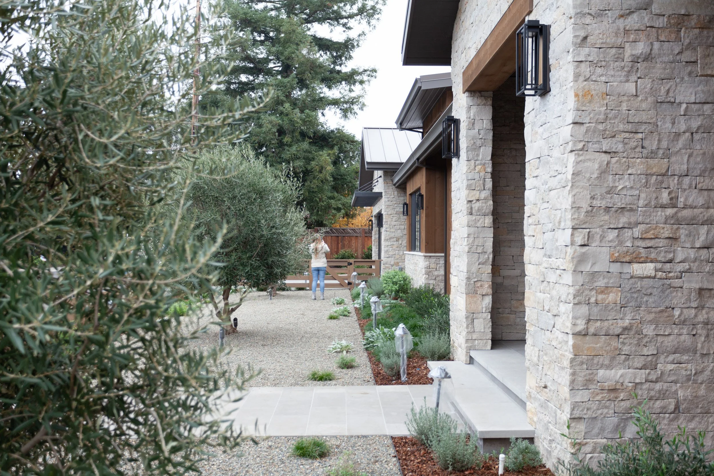 Exterior Front-19.jpg