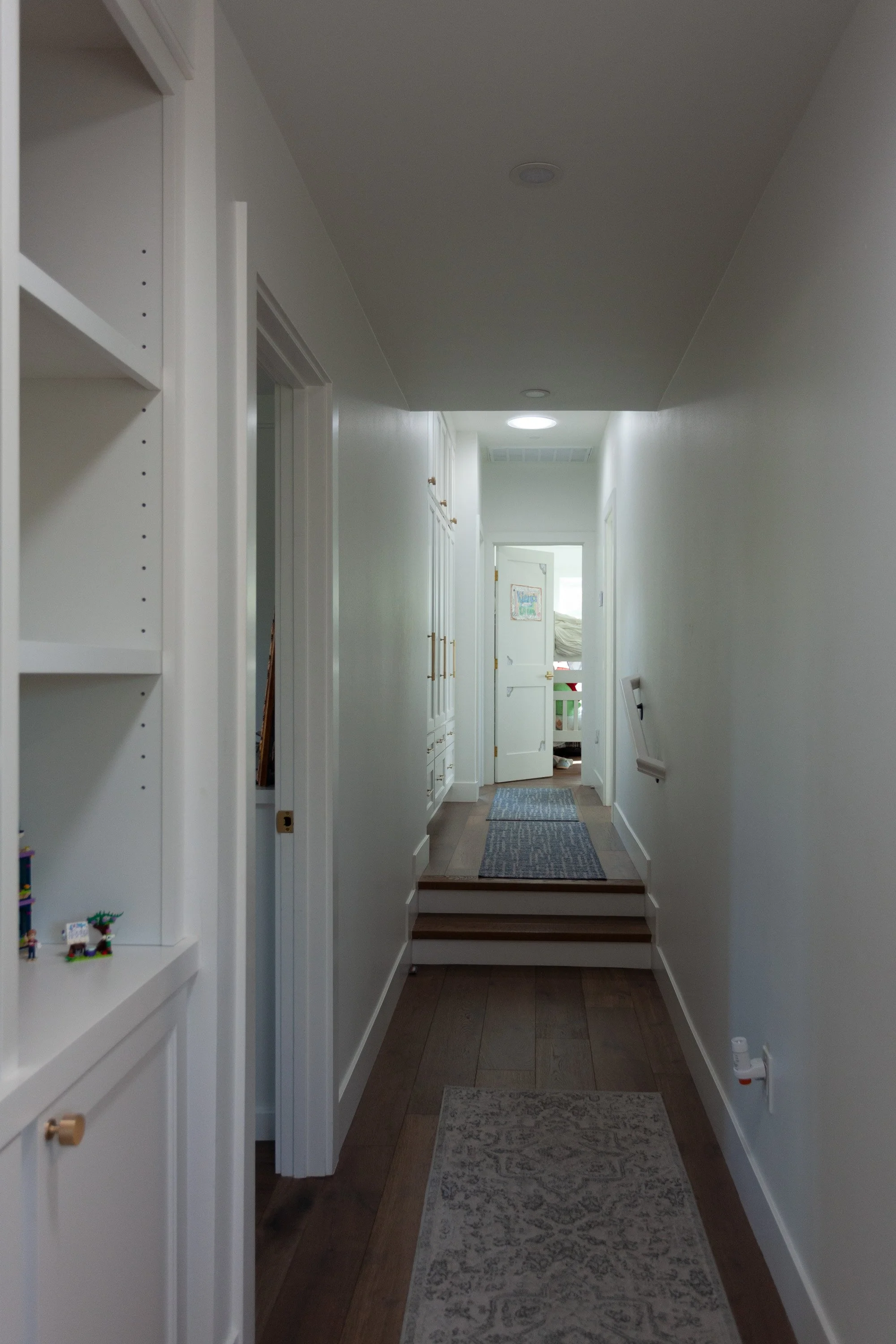 Upstairs Hallway-1.jpg