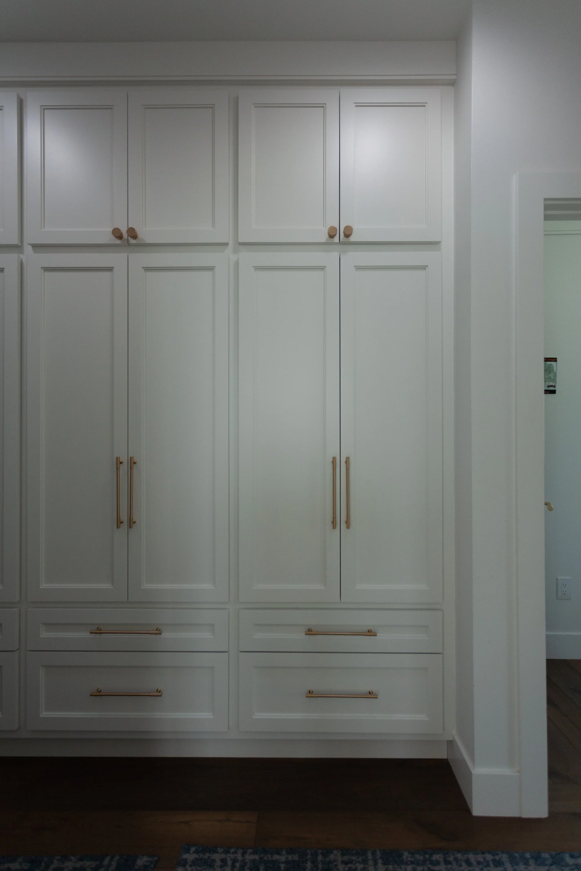 Upstairs Hallway-5_AAA_more to the left.jpg