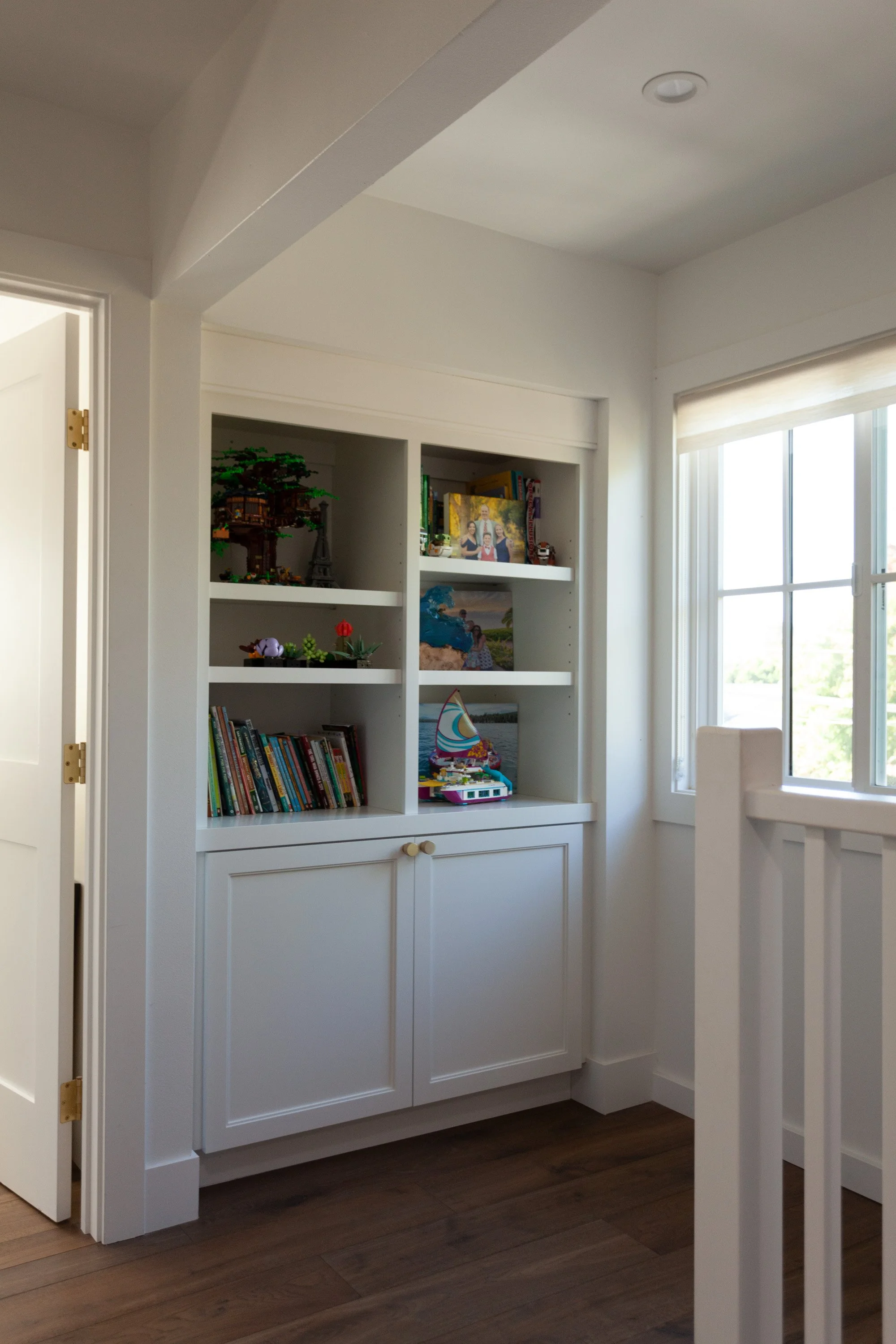 Upstairs Landing-2_AAA.jpg