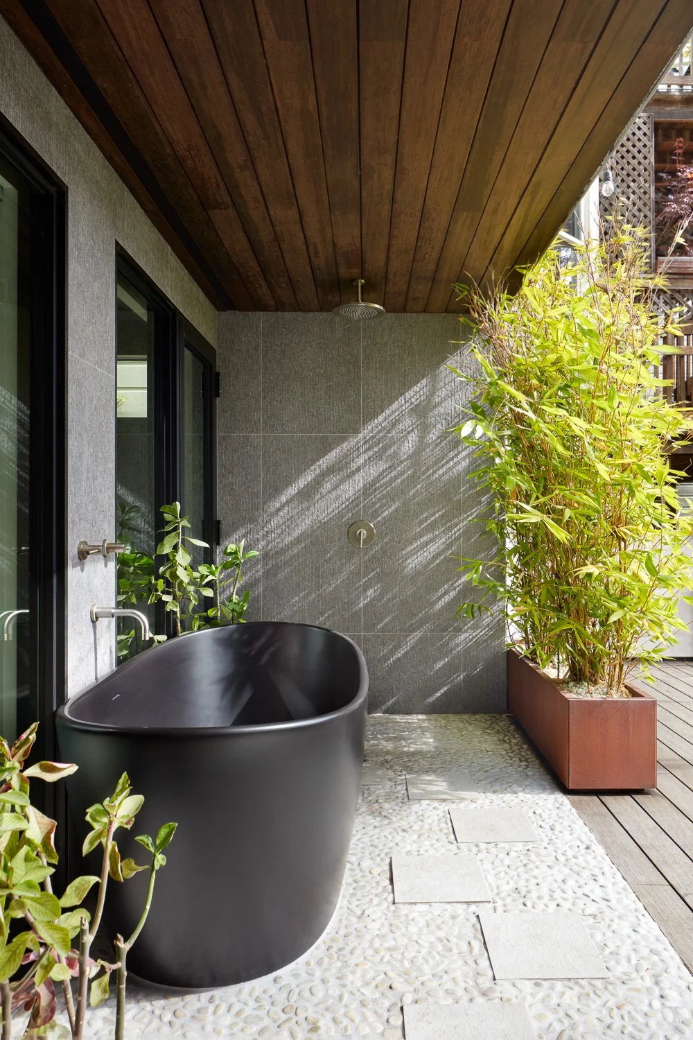 Raumfabrik_SF_Eureka St_3.jpg