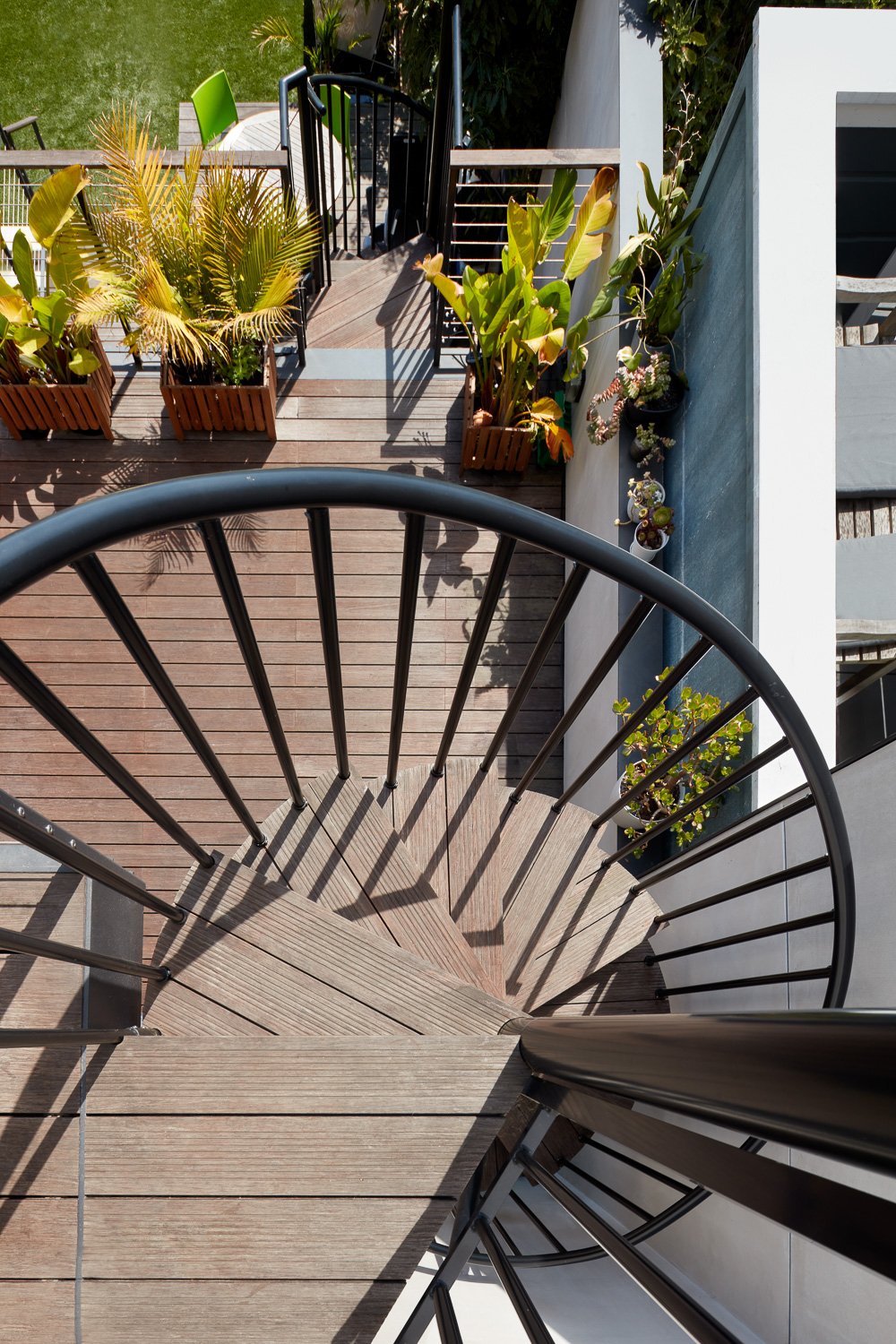 Raumfabrik_SF_Eureka St_7.jpg