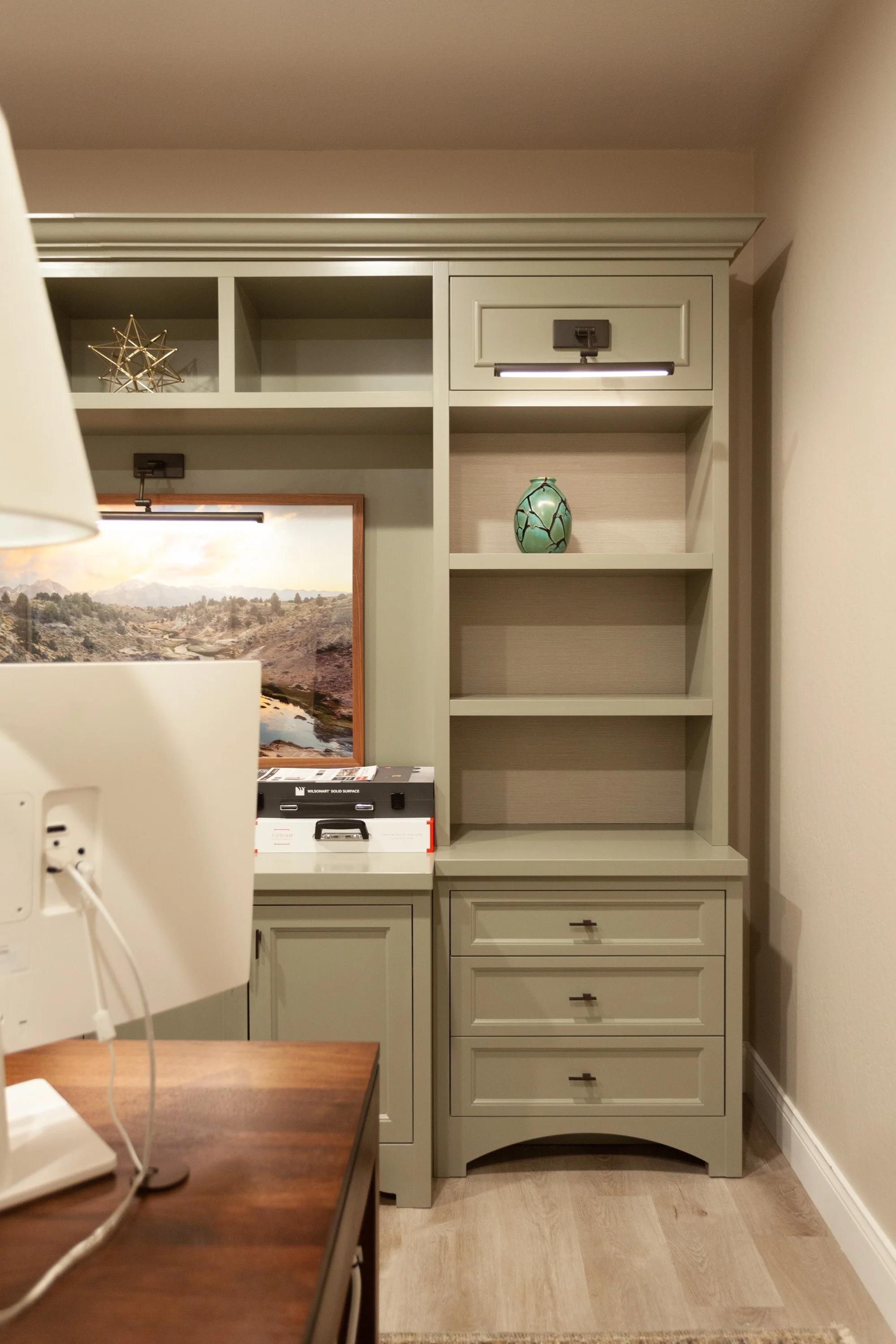 Scott's Office-102.jpg