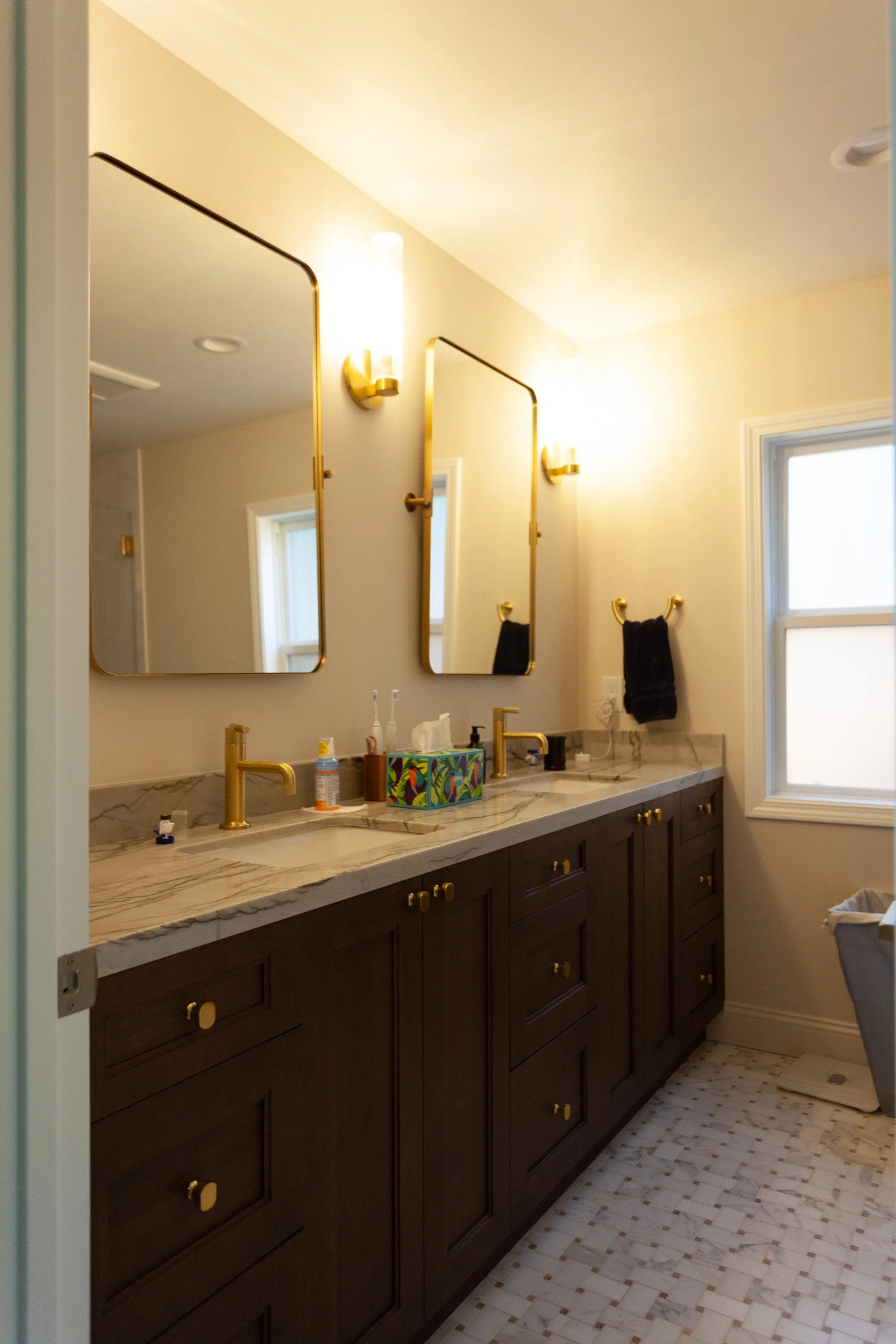 Bathroom Primary-1.jpg