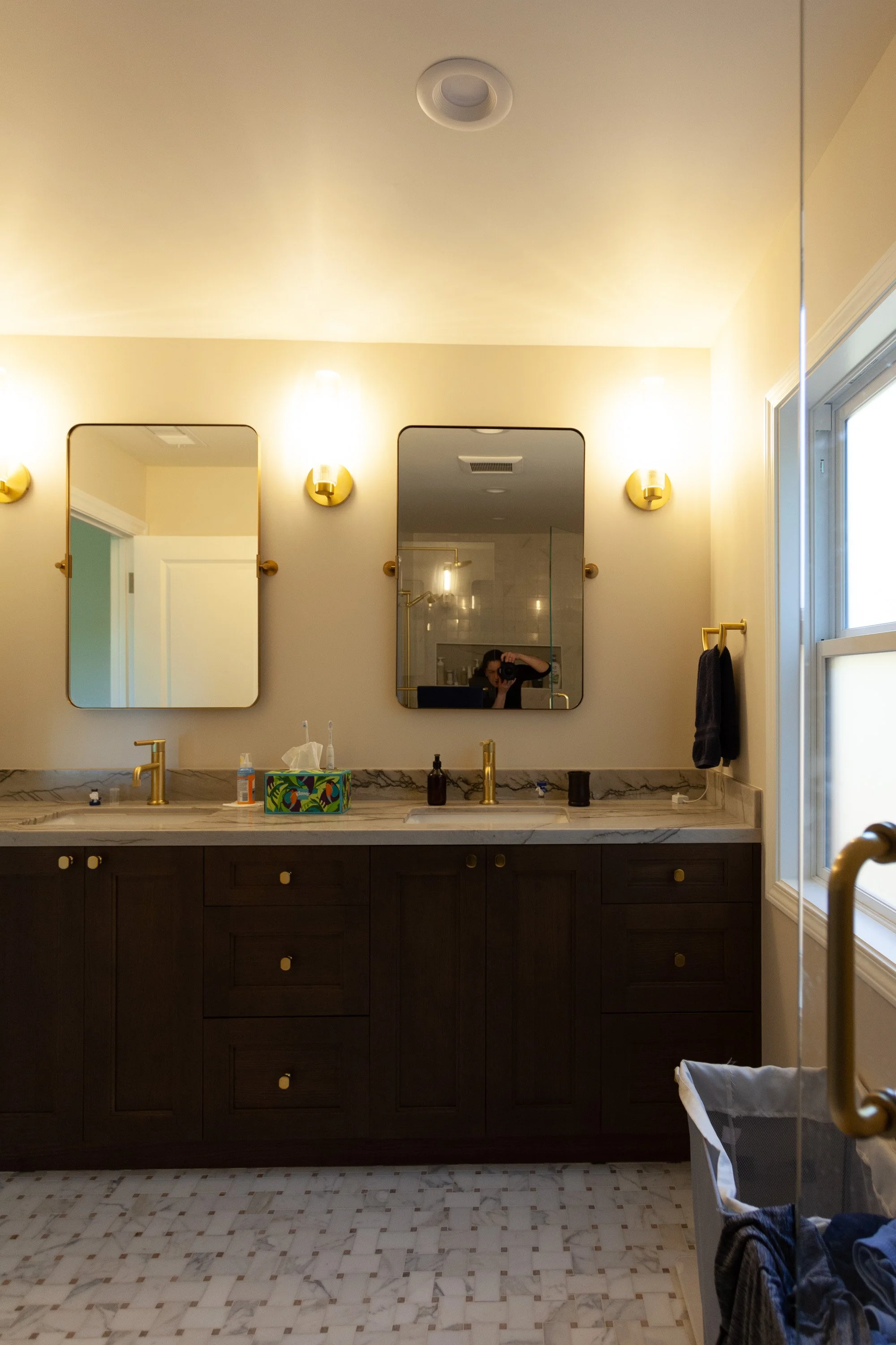 Bathroom Primary-2.jpg