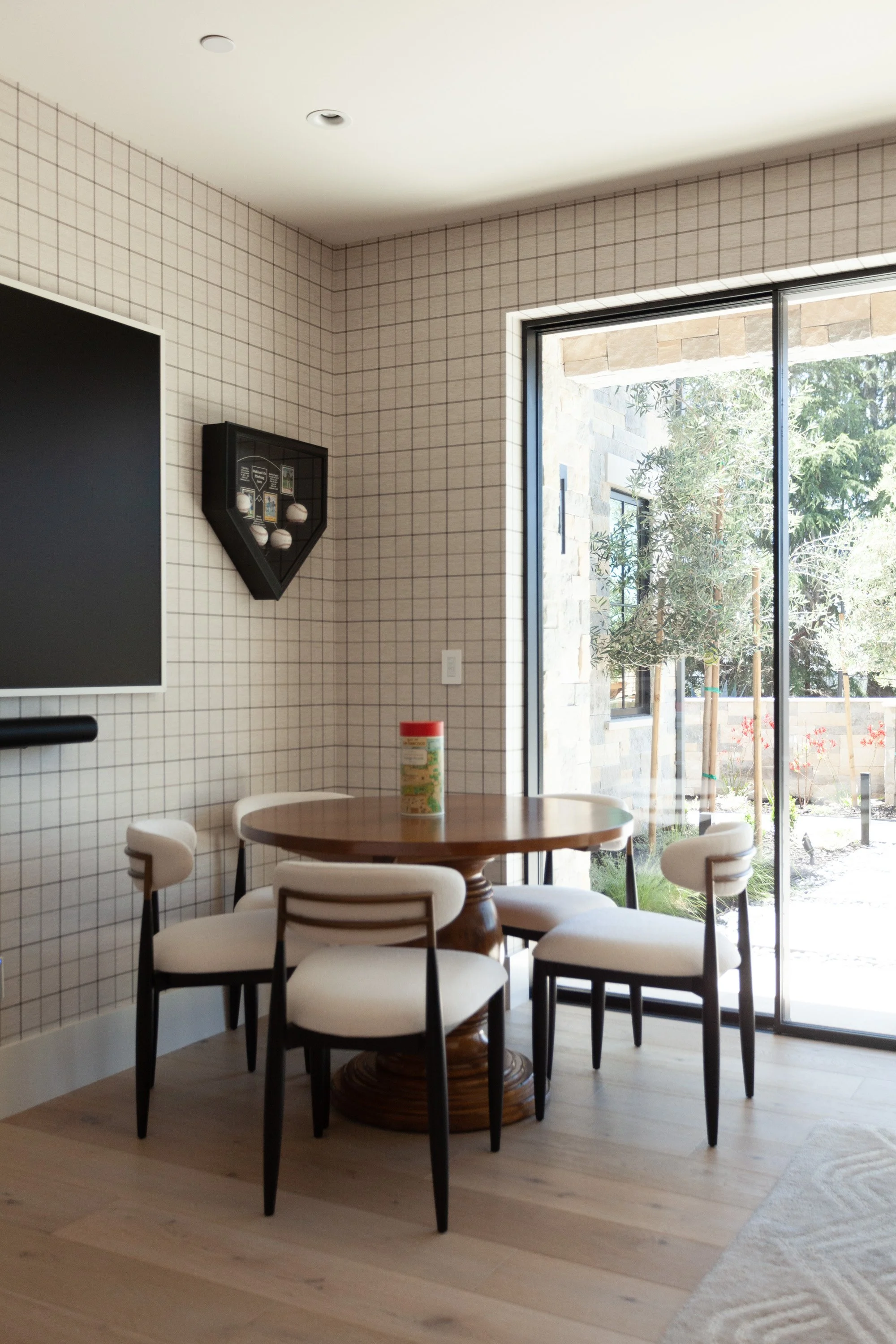 Downstairs Lounge-4.jpg