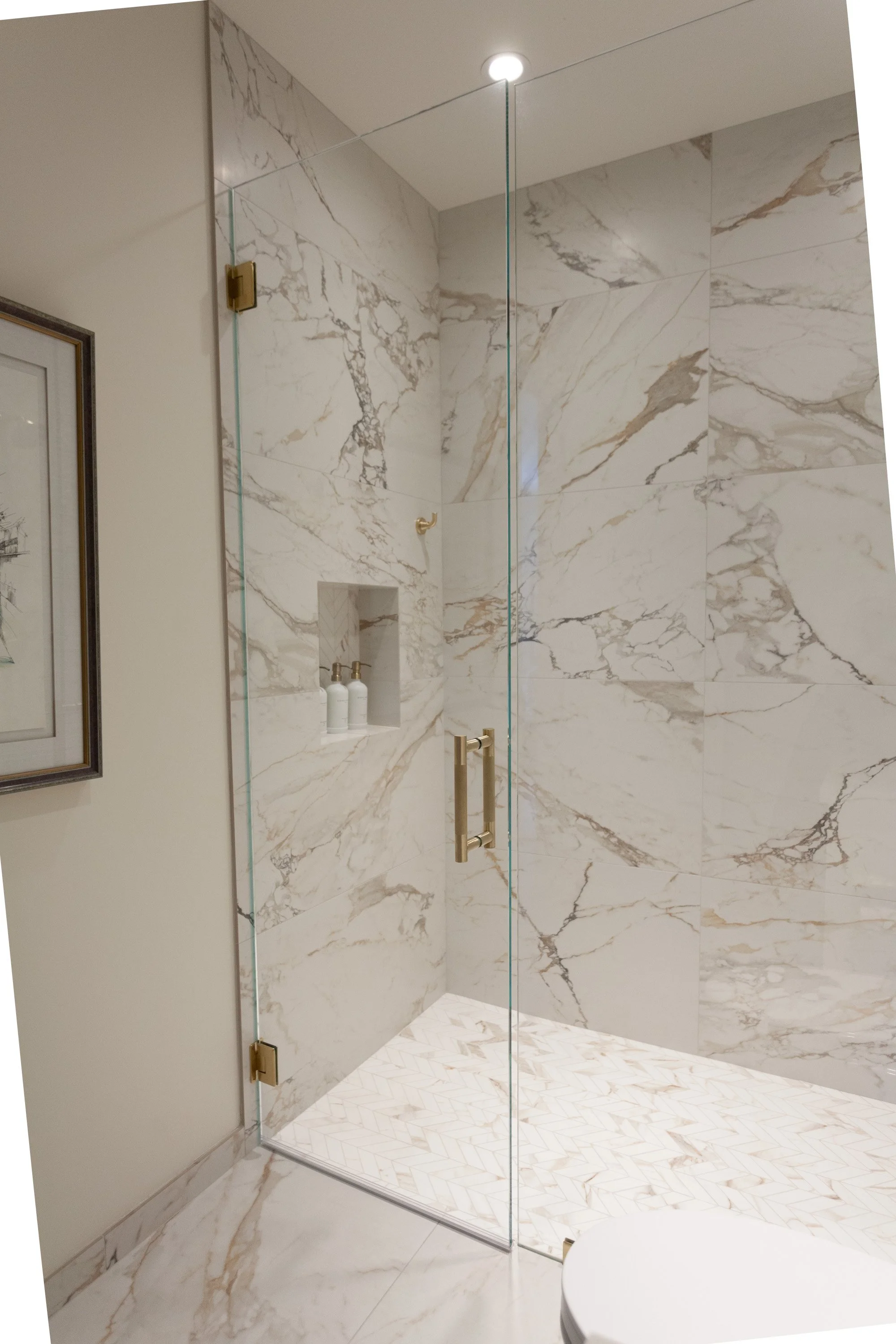 Guest Bath Two-4.jpg