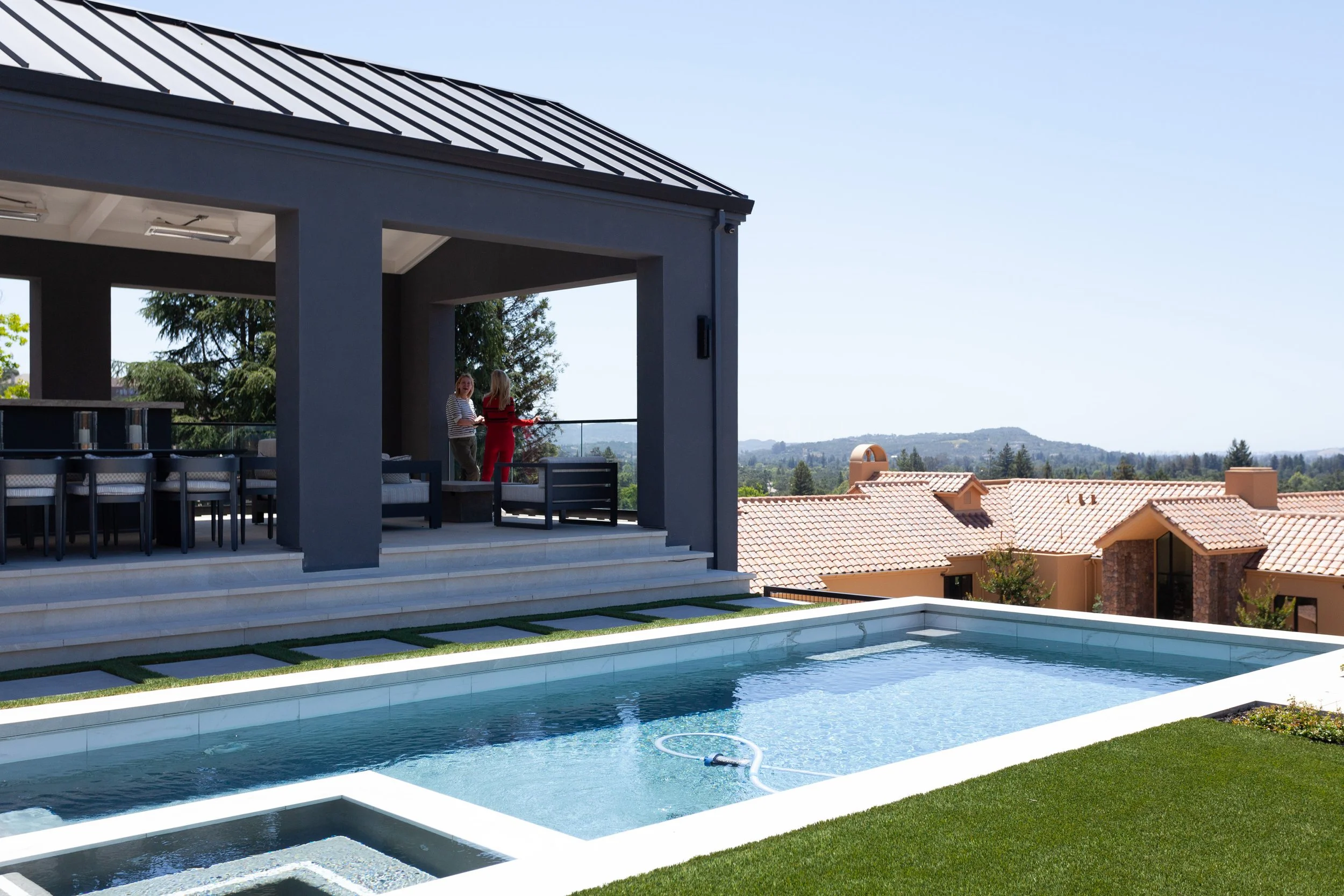 ZExterior Back-8.jpg