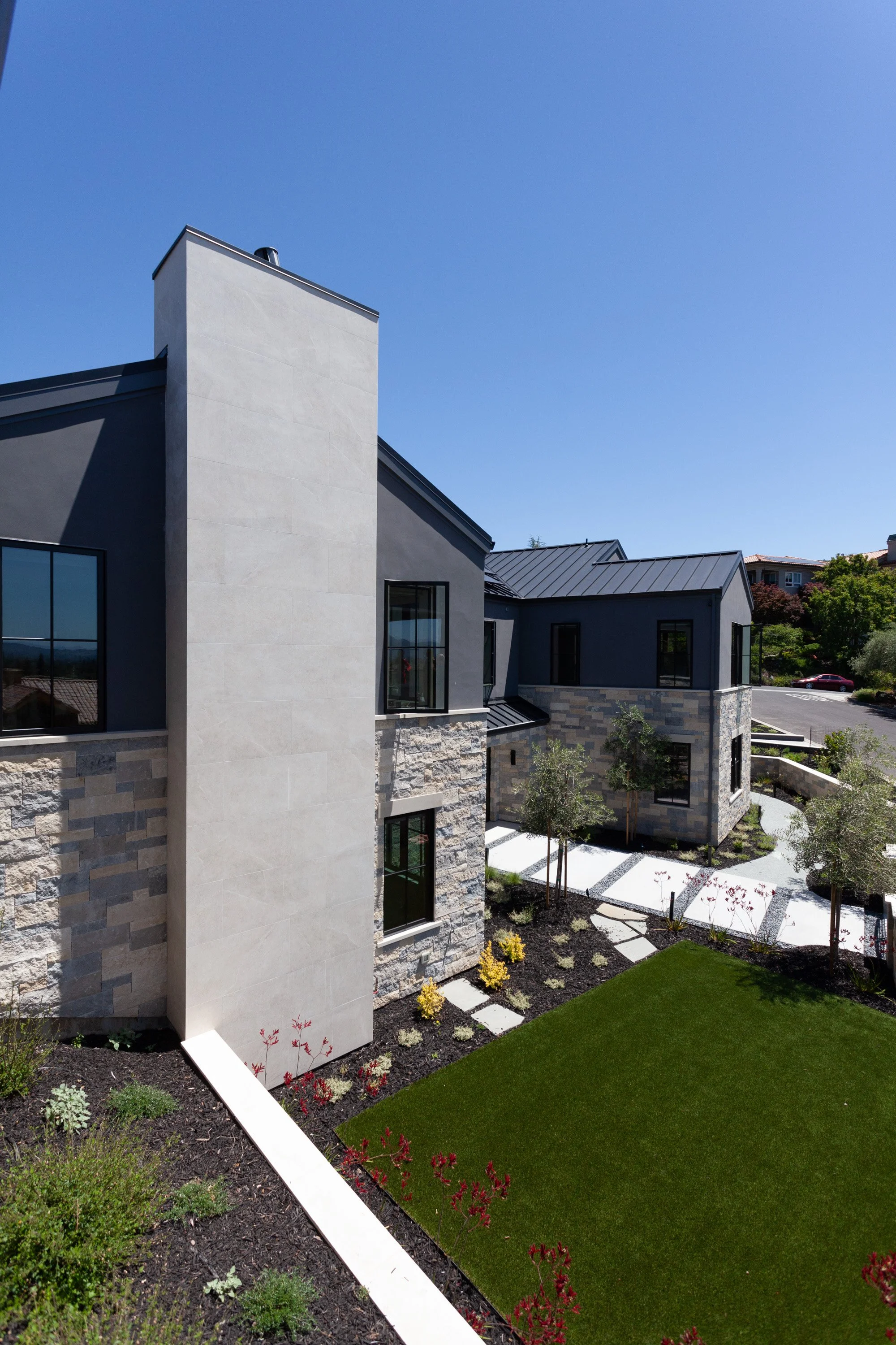 ZExterior Back-19.jpg