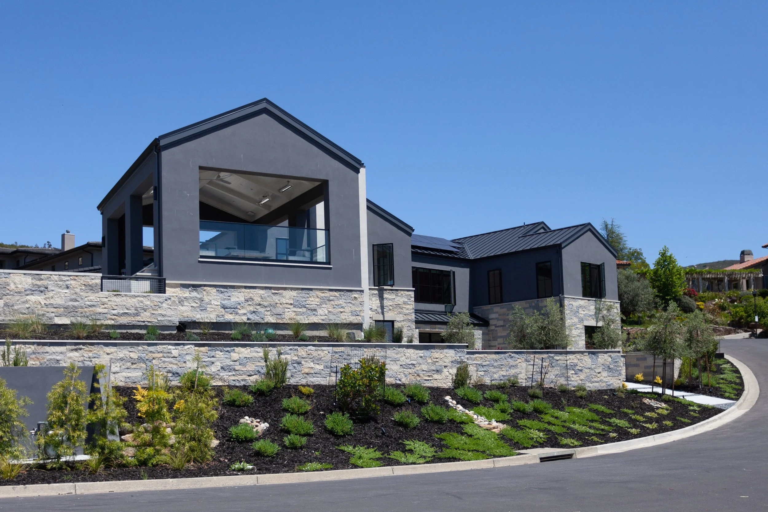 ZExterior Front-9.jpg