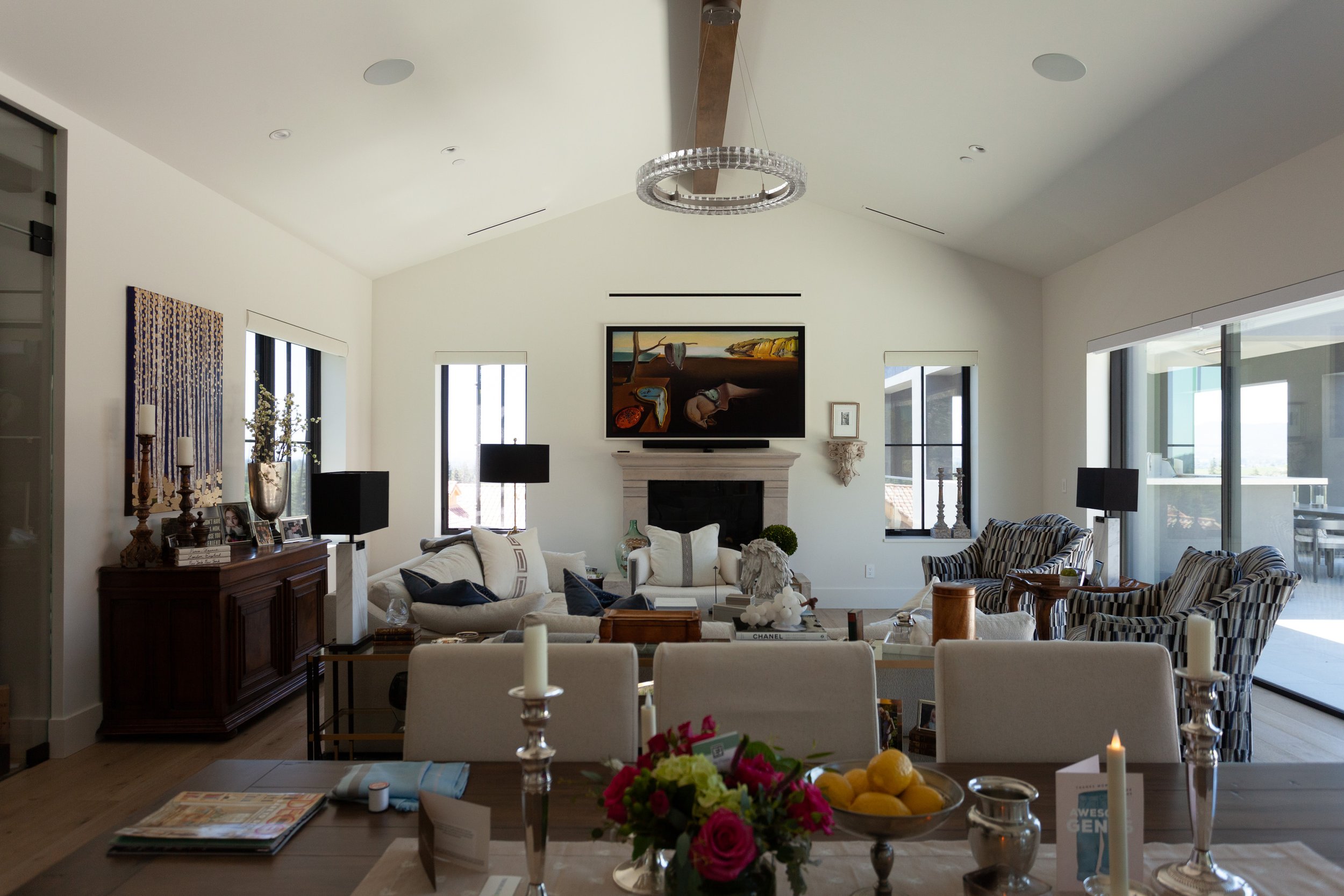 Living Room-5.jpg