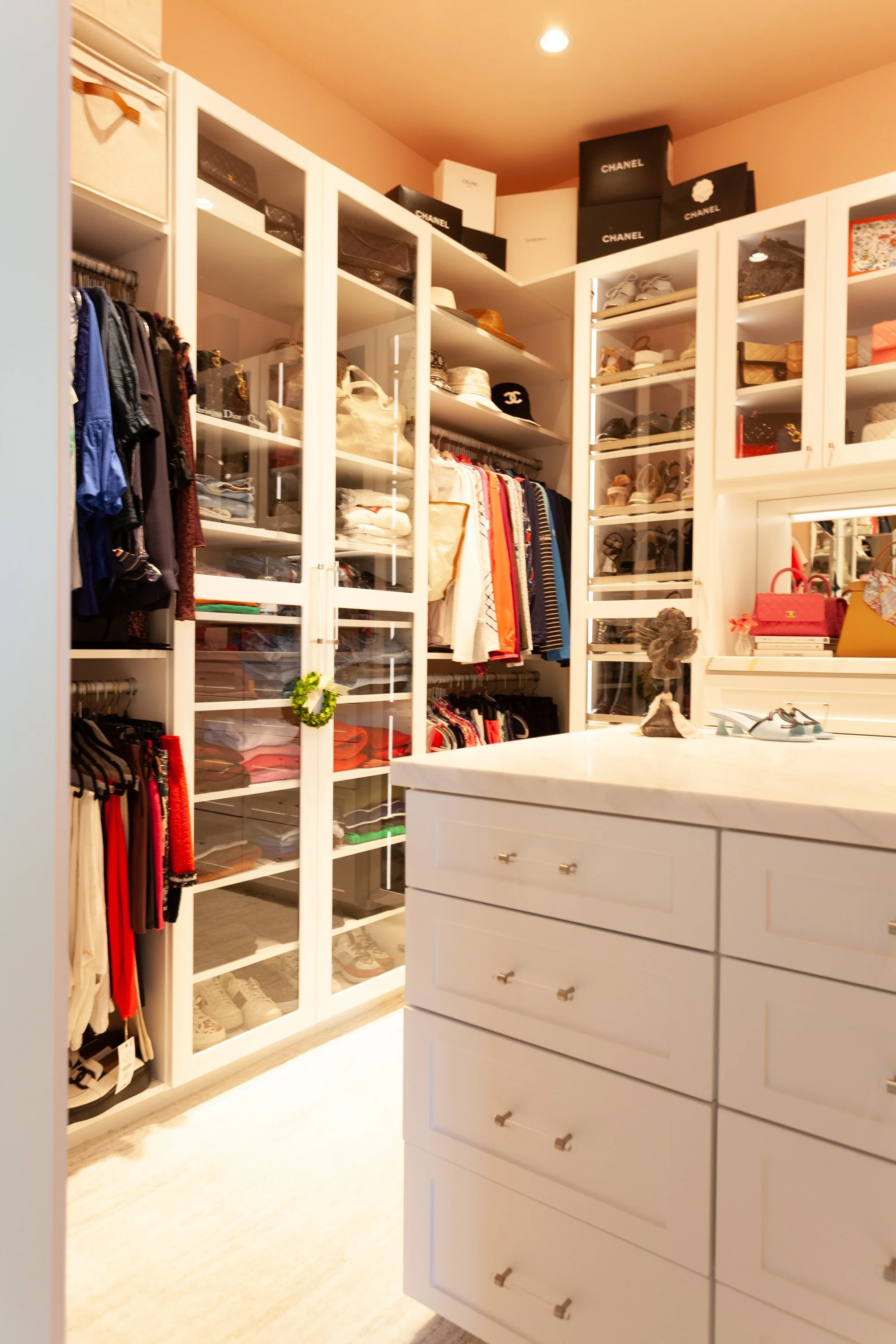 Master Closet-1.jpg