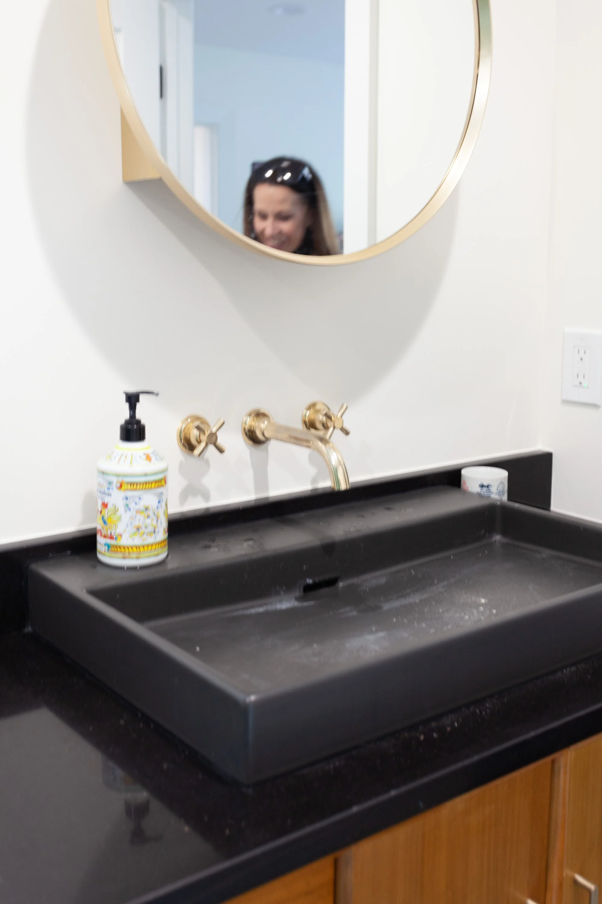 Bathroom-3.jpg