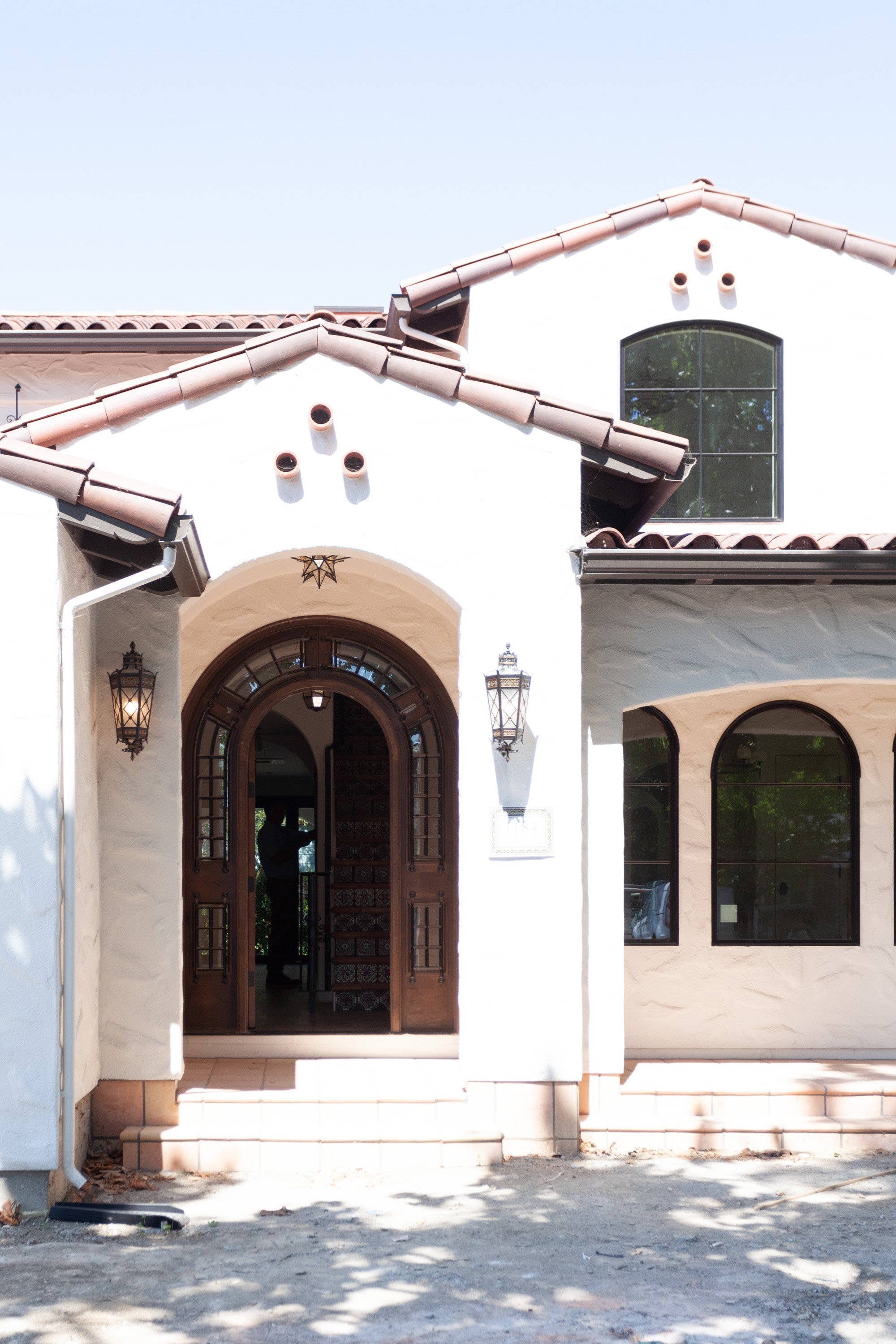 Exterior_Front-2.jpg