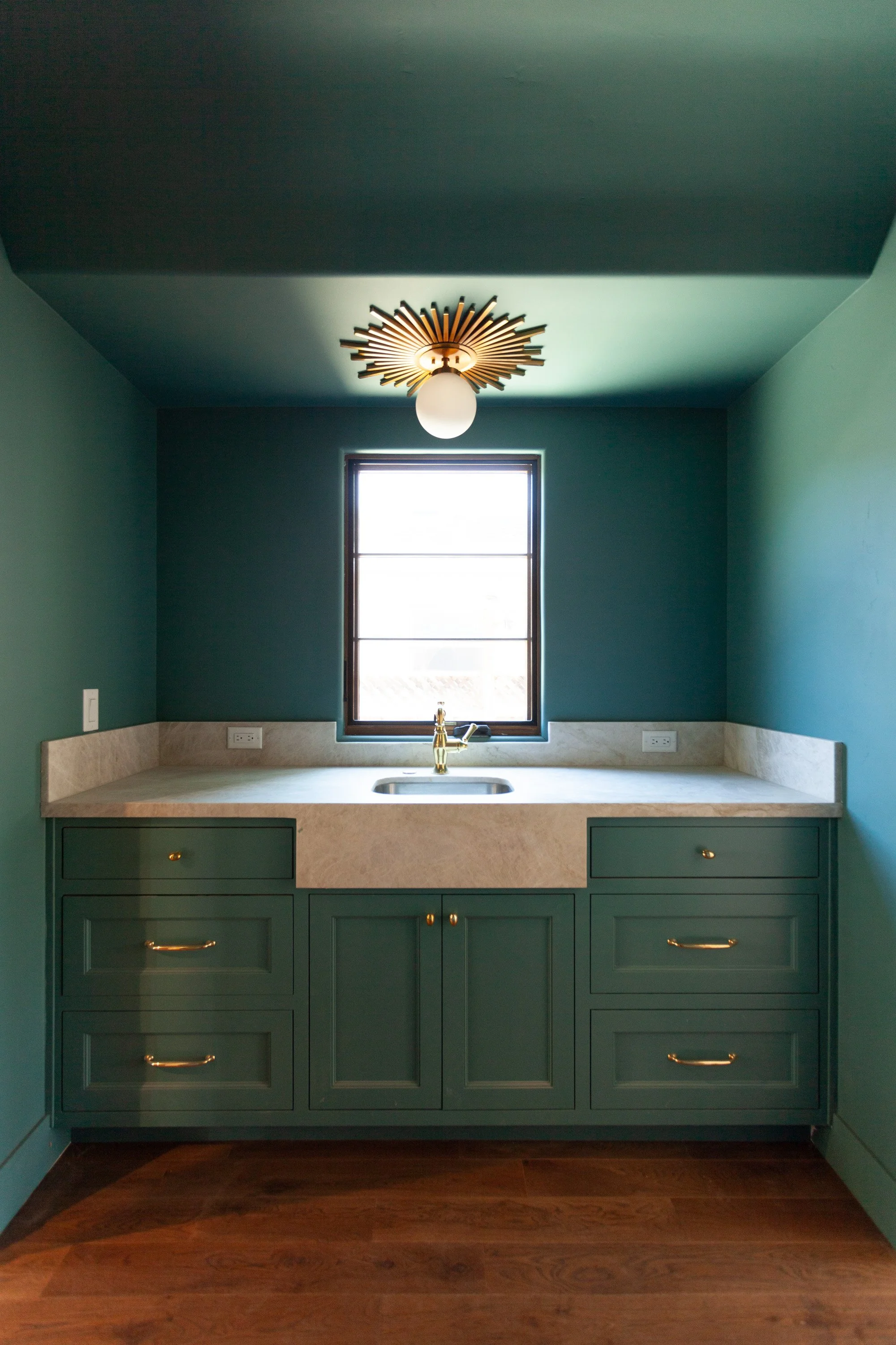 Kitchen_Pantry-3.jpg