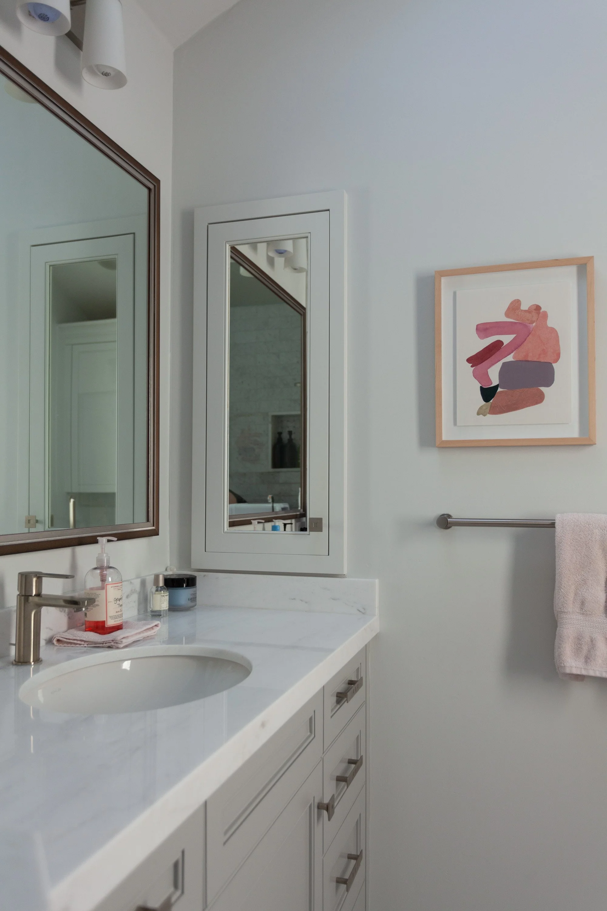 Bathroom-3.jpg